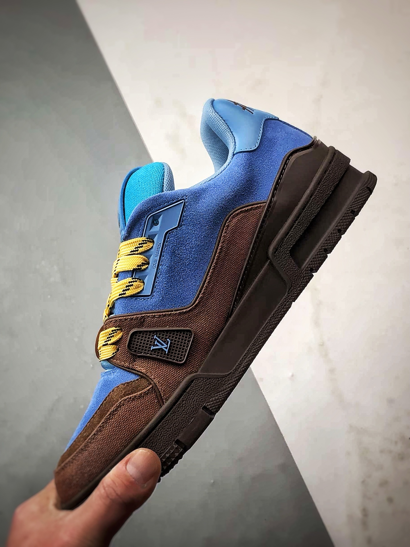 驴牌 Trainer 系列板鞋 蓝棕拼接 小红书种草推荐-Top High Quatity Cheap Sneakers Fashion Clothing Clothes Bags handbags Shoes of all Brand wholesale With The best Quality And Beautiful Price from China Factory Chinese suppliers wholesaler seller 驴牌 Trainer 系列板鞋 蓝棕拼接 小红书种草推荐