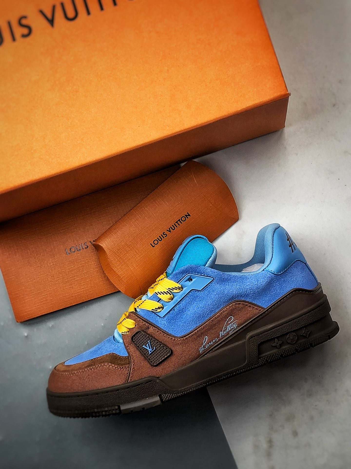 驴牌 Trainer 系列板鞋 蓝棕拼接 小红书种草推荐-Top High Quatity Cheap Sneakers Fashion Clothing Clothes Bags handbags Shoes of all Brand wholesale With The best Quality And Beautiful Price from China Factory Chinese suppliers wholesaler seller 驴牌 Trainer 系列板鞋 蓝棕拼接 小红书种草推荐