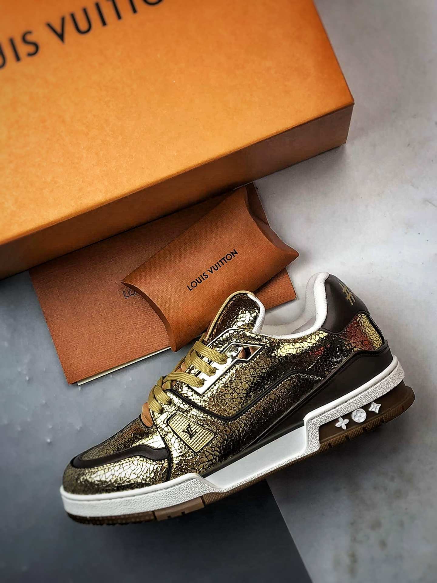驴牌 Trainer 系列板鞋 龟裂金色 小红书种草推荐-Top High Quatity Cheap Sneakers Fashion Clothing Clothes Bags handbags Shoes of all Brand wholesale With The best Quality And Beautiful Price from China Factory Chinese suppliers wholesaler seller 驴牌 Trainer 系列板鞋 龟裂金色 小红书种草推荐