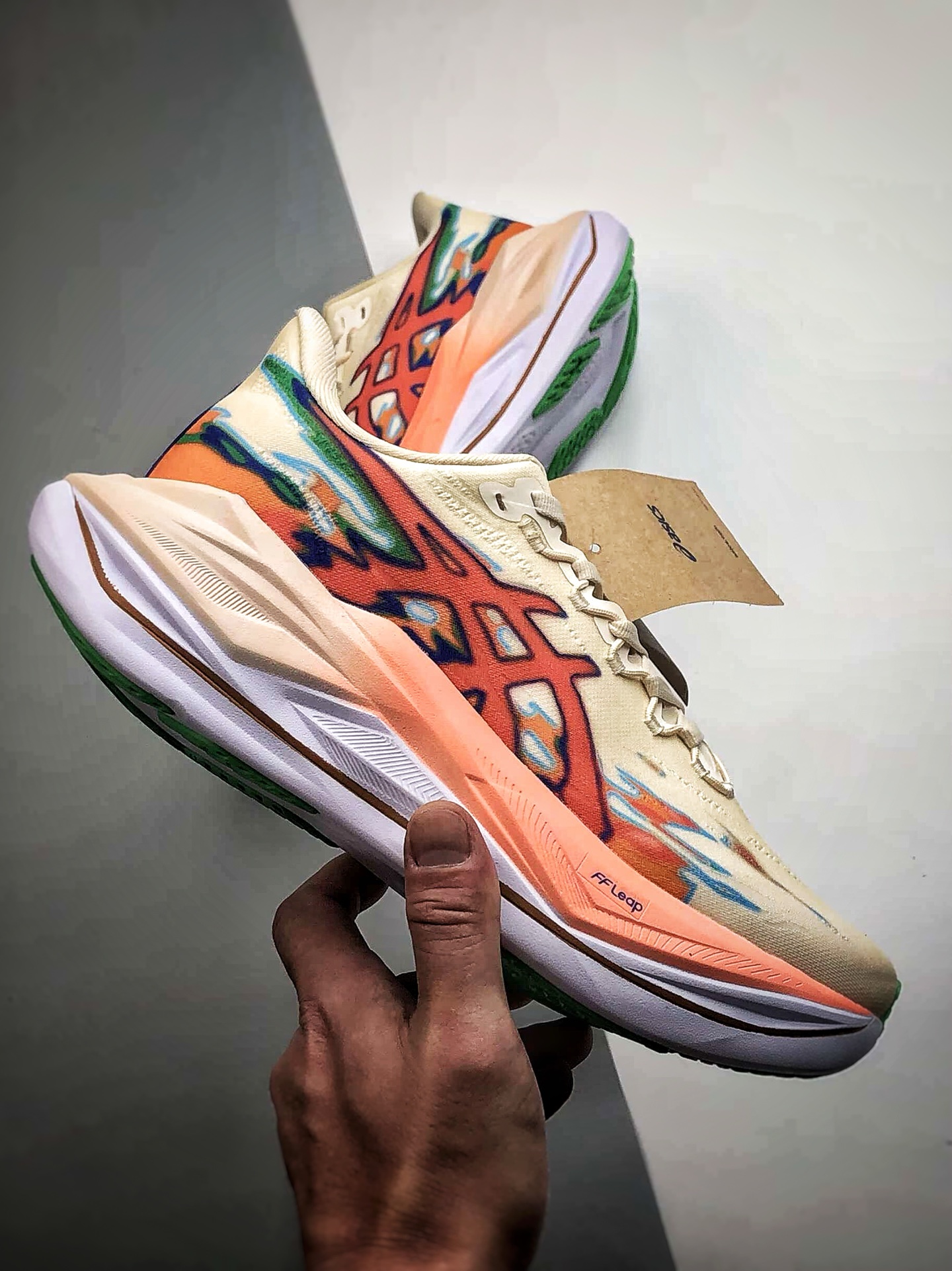 200 Asics SuperBlast 3 米橘色 轻量回弹舒适透气支撑跑步鞋 1013A188-003