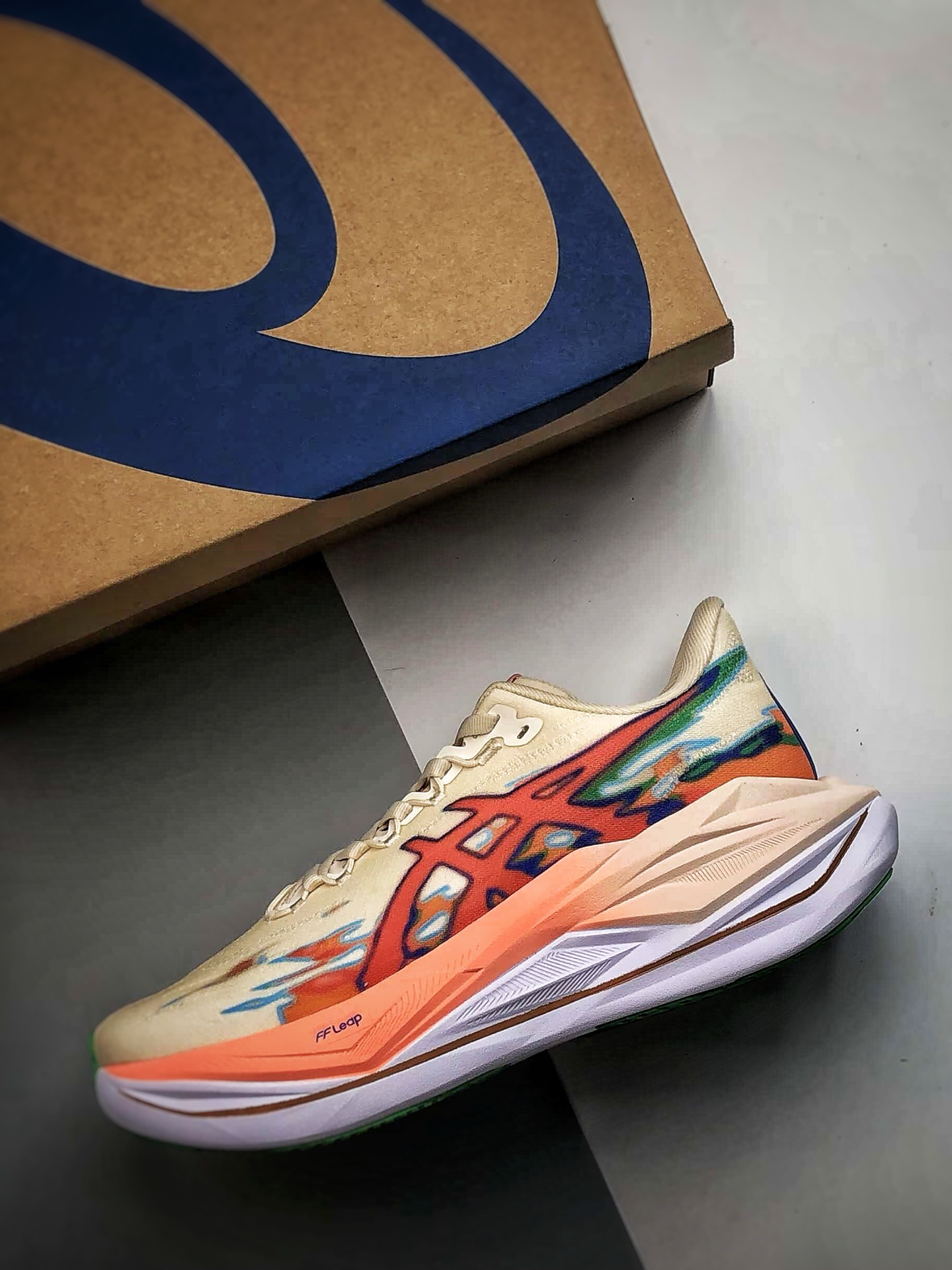 200 Asics SuperBlast 3 米橘色 轻量回弹舒适透气支撑跑步鞋 1013A188-003