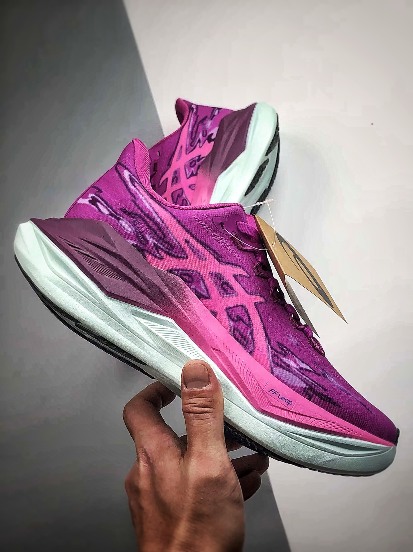 200 Asics SuperBlast 3 紫红色 轻量回弹舒适透气支撑跑步鞋 1013A186-209-Chinese UA Cheap High Quatity Brand Clothes Bags handbags Sneakers wholesale wholesaler seller from China Factory suppliers Fashion Clothing Shoes best Quality Beautiful Price 200 Asics SuperBlast 3 紫红色 轻量回弹舒适透气支撑跑步鞋 1013A186-209