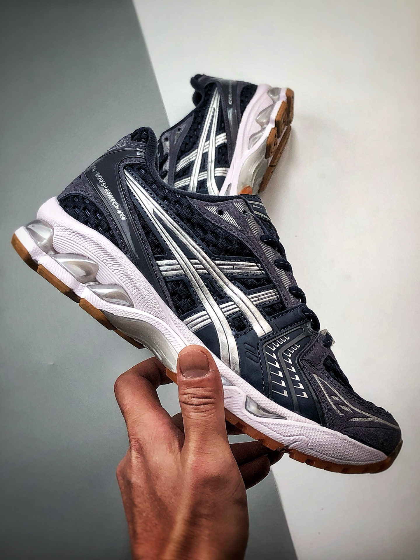 190 A.P.C x Asics Gel-Kayano 14 蓝灰色 亚瑟士14代 纳米纤维气垫百搭休闲运动慢跑鞋 1203A926-400-Chinese UA Cheap High Quatity Brand Clothes Bags handbags Sneakers wholesale wholesaler seller from China Factory suppliers Fashion Clothing Shoes best Quality Beautiful Price 190 A.P.C x Asics Gel-Kayano 14 蓝灰色 亚瑟士14代 纳米纤维气垫百搭休闲运动慢跑鞋 1203A926-400