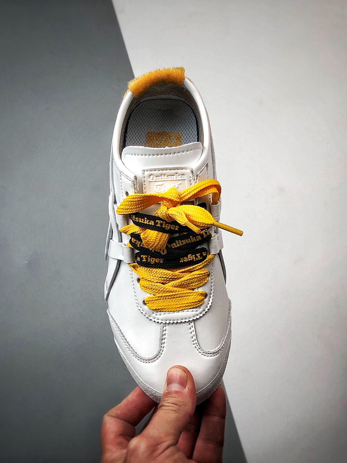 160 Asics 鬼冢虎 Mexico 66 GNY 白黄 1183C565-100
