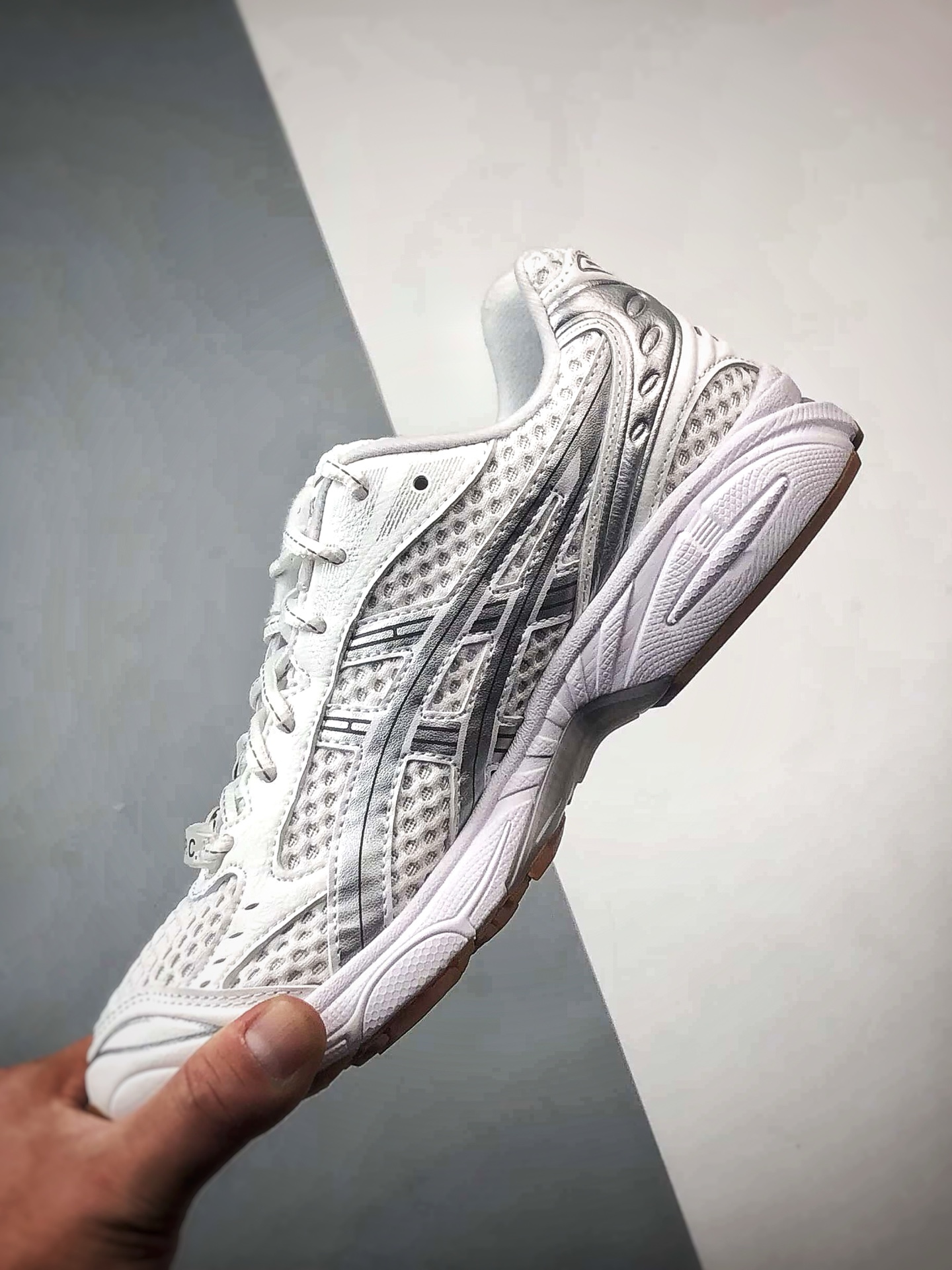 320 APC x Asics Gel-Kayano 14系列 白色 复古街头休闲运动跑步鞋 1201A727-100-Chinese UA Cheap High Quatity Brand Clothes Bags handbags Sneakers wholesale wholesaler seller from China Factory suppliers Fashion Clothing Shoes best Quality Beautiful Price 320 APC x Asics Gel-Kayano 14系列 白色 复古街头休闲运动跑步鞋 1201A727-100