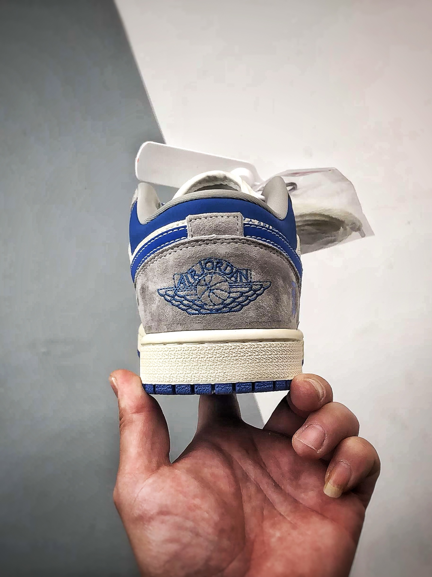 Air Jordan 1 Low ”高端定制” 巴宝莉印花米灰蓝 LD8888-016-Top High Quatity Cheap Sneakers Fashion Clothing Clothes Bags handbags Shoes of all Brand wholesale With The best Quality And Beautiful Price from China Factory Chinese suppliers wholesaler seller Air Jordan 1 Low ”高端定制” 巴宝莉印花米灰蓝 LD8888-016