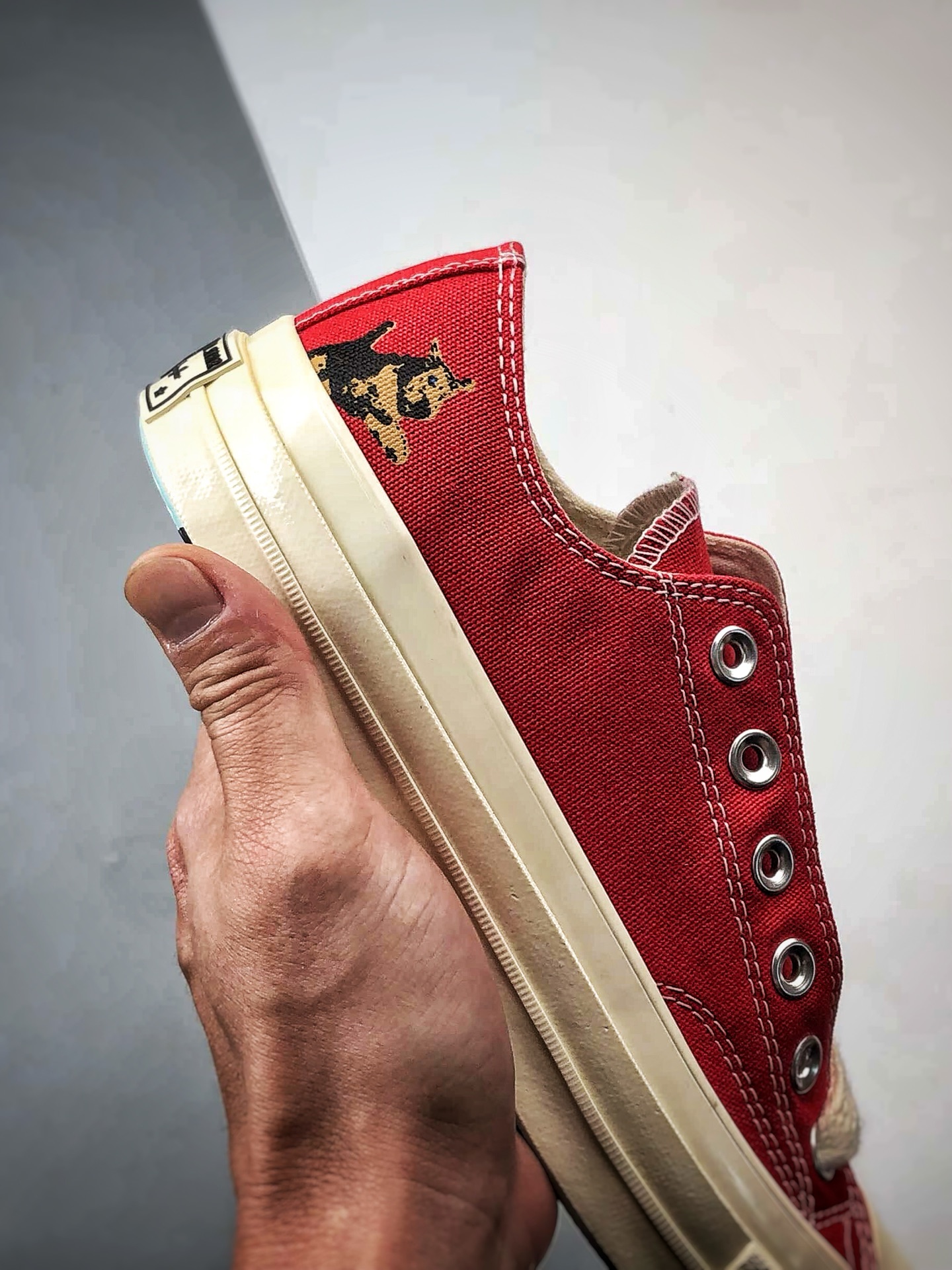 GOLF le FLEUR* x Converse Darryl Chuck 70 红色 联名款柔软舒适薄底低帮休闲板鞋 A12145C-Top High Quatity Cheap Sneakers Fashion Clothing Clothes Bags handbags Shoes of all Brand wholesale With The best Quality And Beautiful Price from China Factory Chinese suppliers wholesaler seller GOLF le FLEUR* x Converse Darryl Chuck 70 红色 联名款柔软舒适薄底低帮休闲板鞋 A12145C