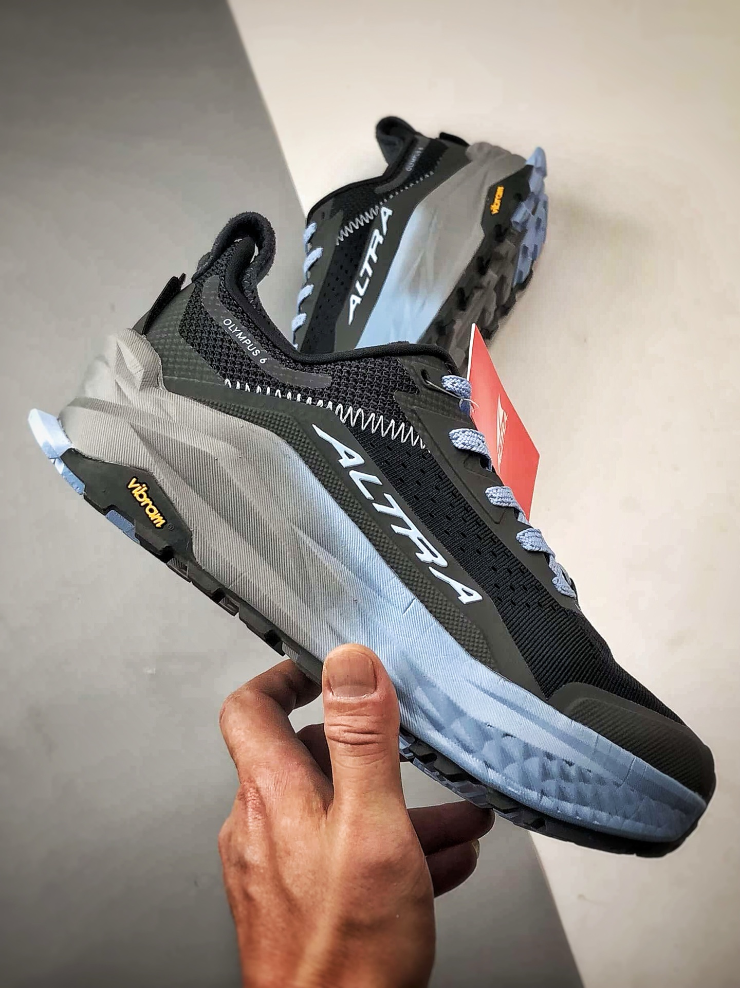 230 Altra Olympus 6 黑蓝色 户外时尚舒适缓震越野跑步鞋-Chinese UA Cheap High Quatity Brand Clothes Bags handbags Sneakers wholesale wholesaler seller from China Factory suppliers Fashion Clothing Shoes best Quality Beautiful Price 230 Altra Olympus 6 黑蓝色 户外时尚舒适缓震越野跑步鞋