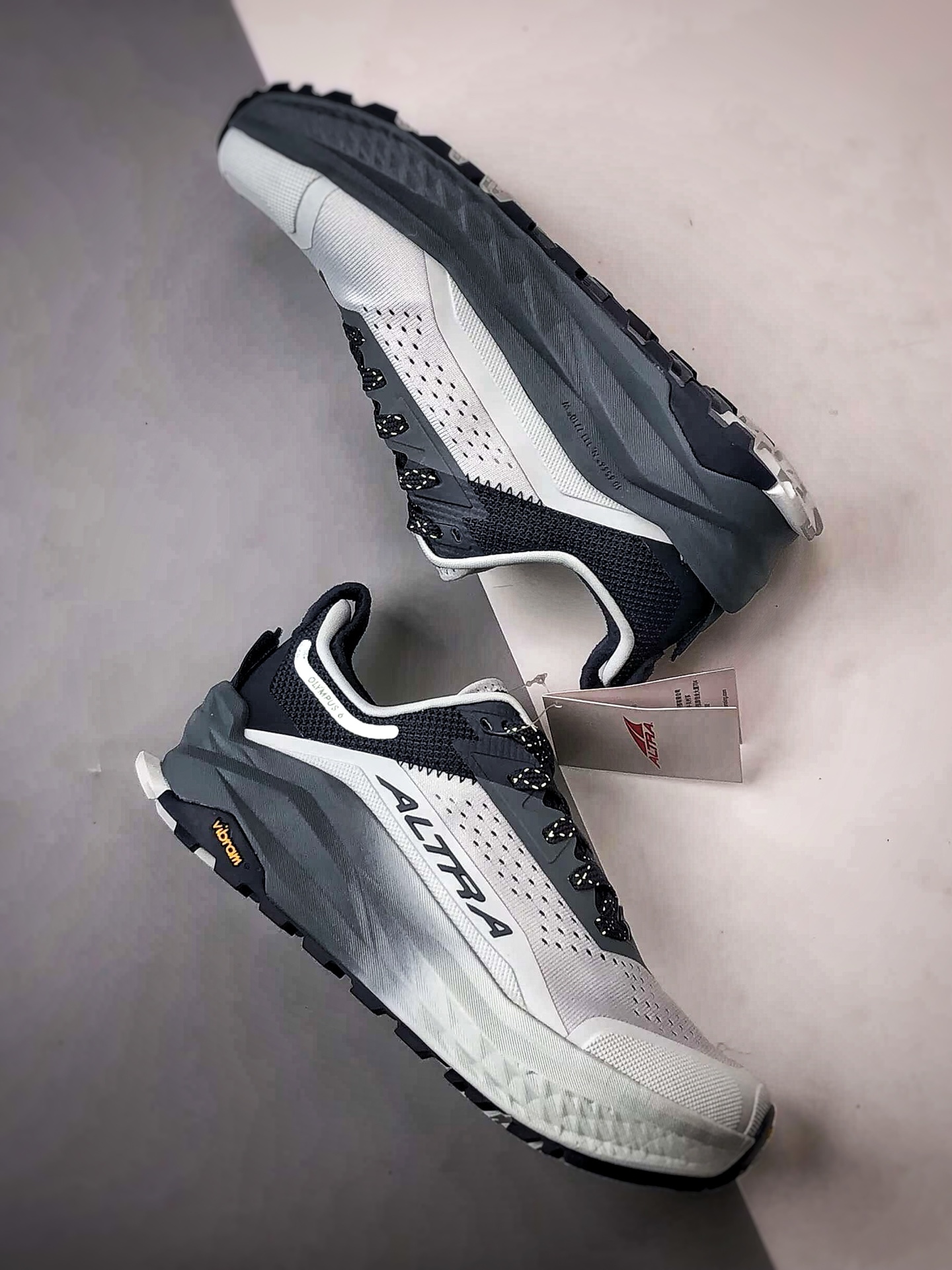 230 Altra Olympus 6 深蓝色 户外时尚舒适缓震越野跑步鞋