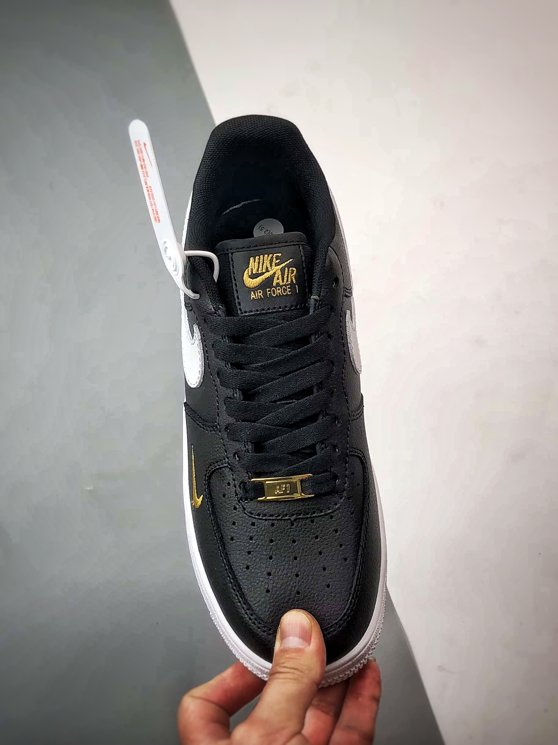 200 Air Force 1 '07 Low 黑白小金钩 CZ0270-001