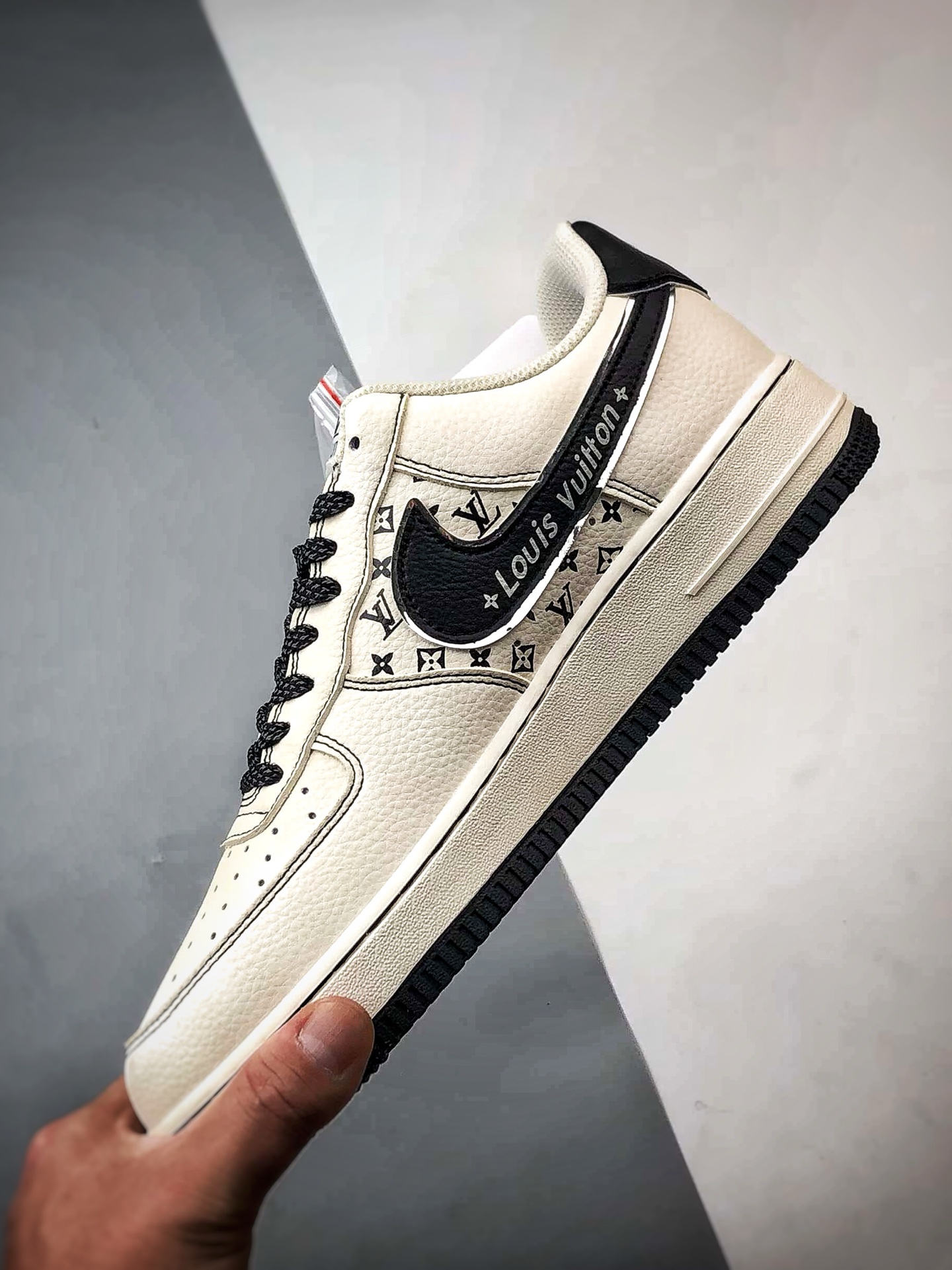 260 LV x Air Force 1 Low 印花米白黑 DD1982-345