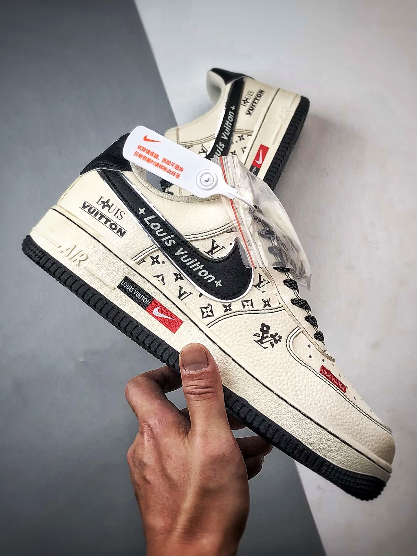 260 LV x Air Force 1 Low 印花米白黑 DD1982-345