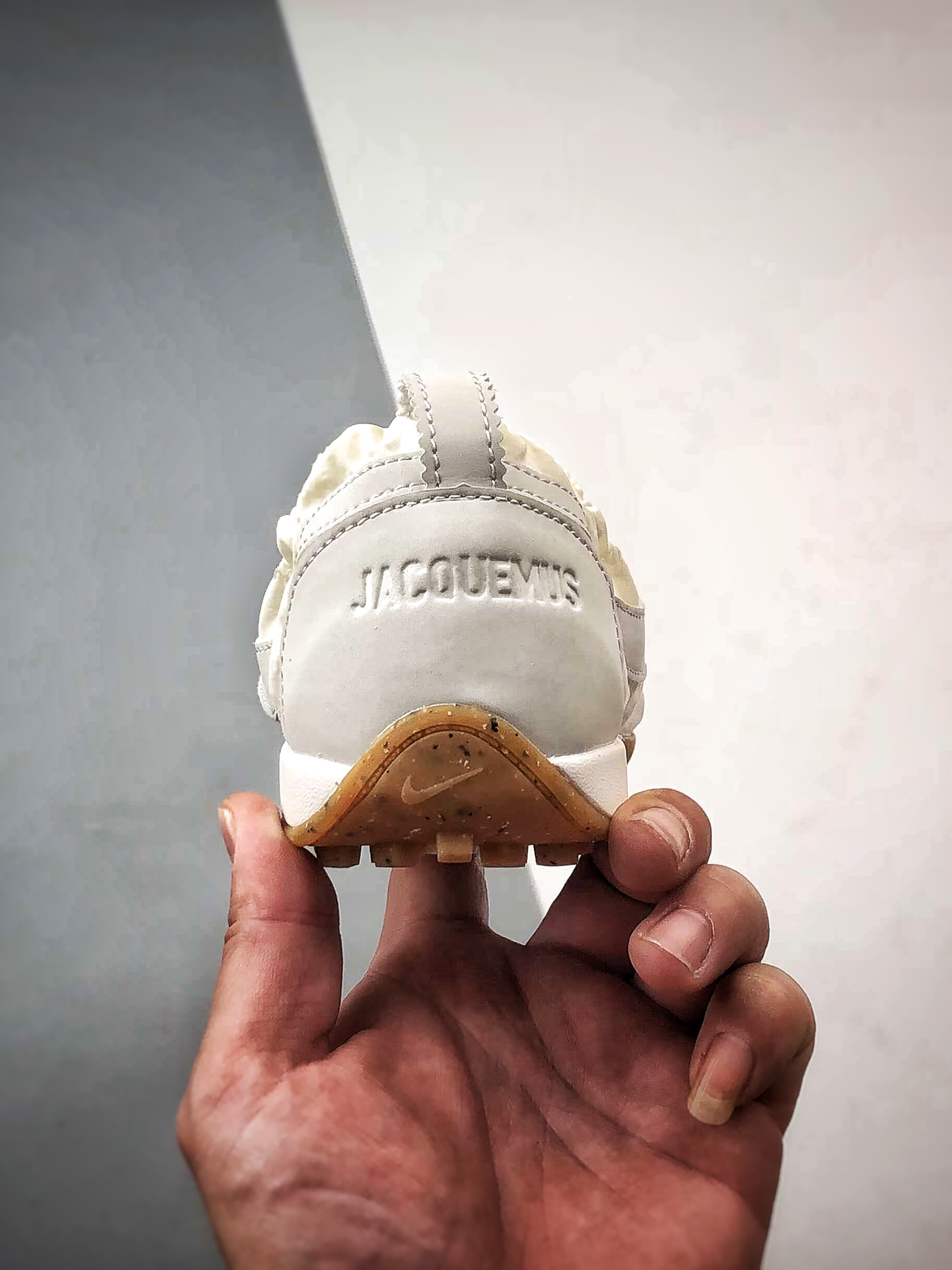 240 NK Moon Shoe x Jacquemus 米白色 联名尼龙复古柔软舒适薄底休闲鞋 HV8547-002