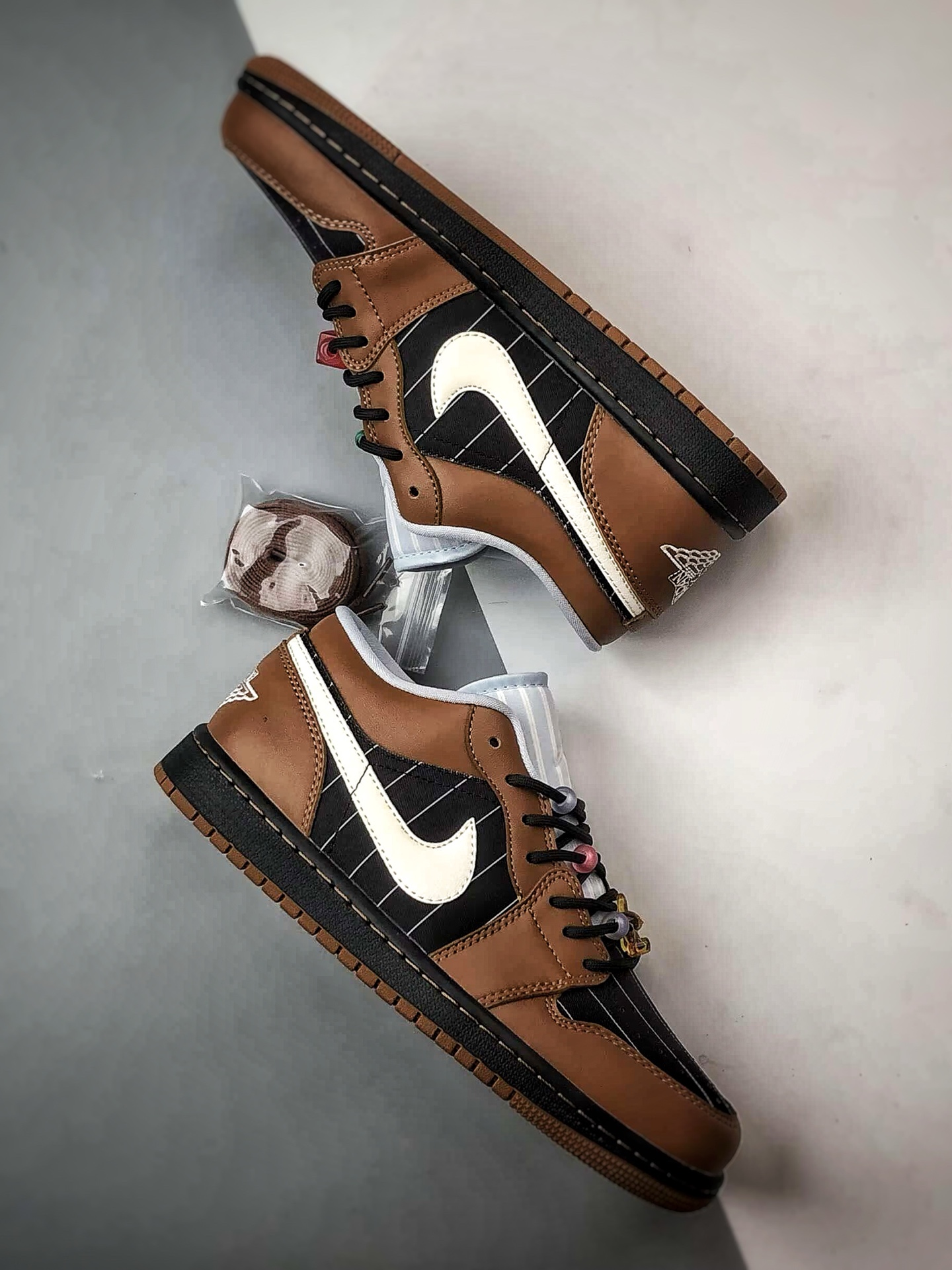 200 Air Jordan 1 Low 条纹深棕 IR7560-010-Chinese UA Cheap High Quatity Brand Clothes Bags handbags Sneakers wholesale wholesaler seller from China Factory suppliers Fashion Clothing Shoes best Quality Beautiful Price 200 Air Jordan 1 Low 条纹深棕 IR7560-010