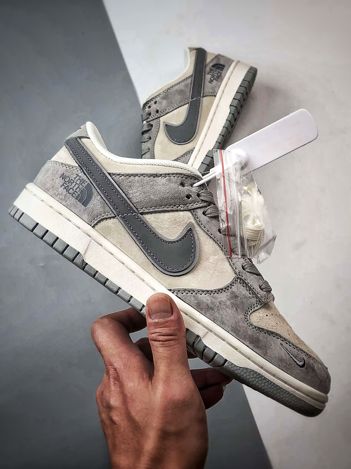 NK Dunk Low Retro ”DIY高端定制” 北面猪八米灰 低帮休闲运动板鞋 XZ5899-109-Top High Quatity Cheap Sneakers Fashion Clothing Clothes Bags handbags Shoes of all Brand wholesale With The best Quality And Beautiful Price from China Factory Chinese suppliers wholesaler seller NK Dunk Low Retro ”DIY高端定制” 北面猪八米灰 低帮休闲运动板鞋 XZ5899-109
