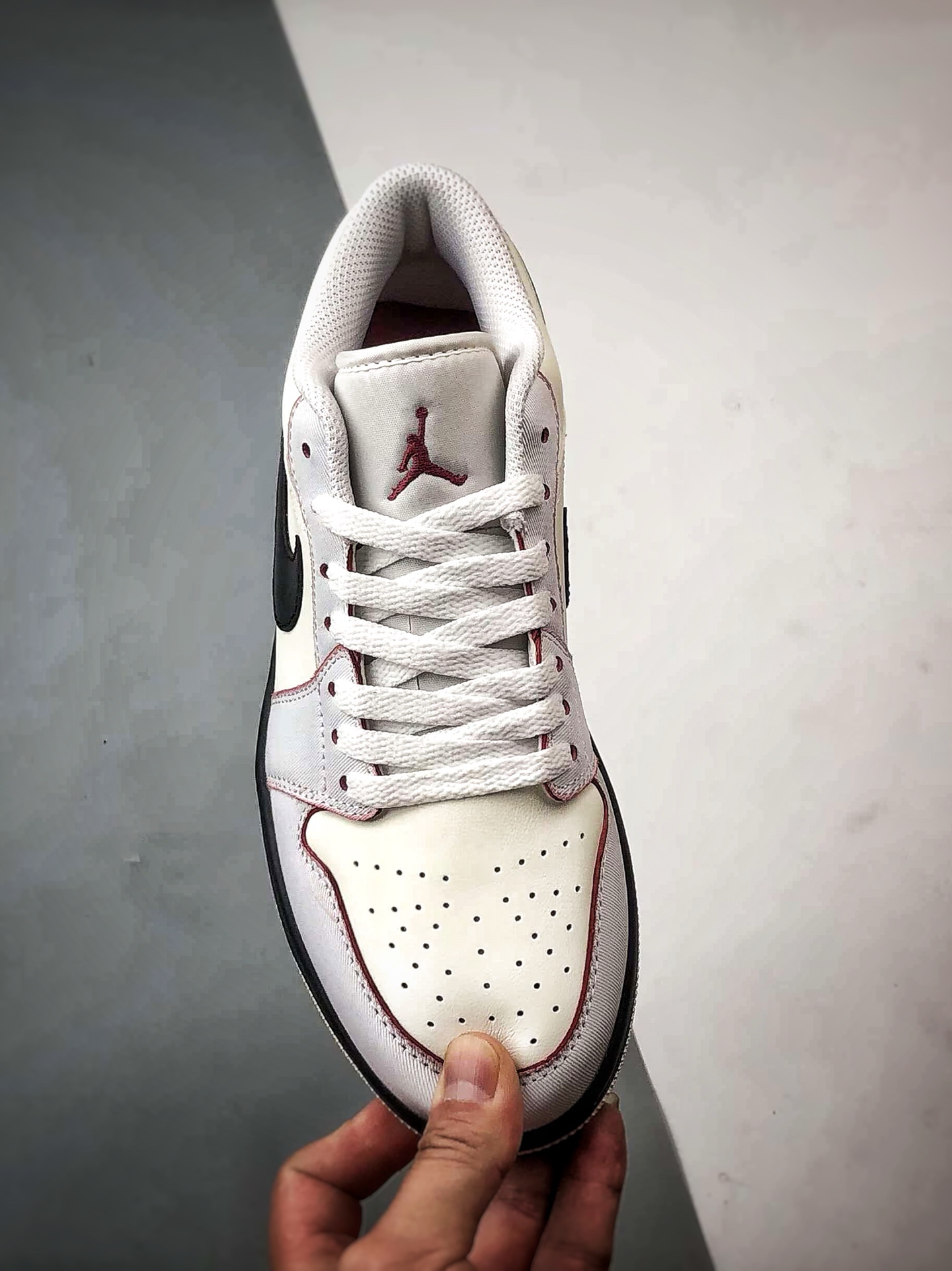 Air Jordan 1 Low 米白黑 IV5325-133-Top High Quatity Cheap Sneakers Fashion Clothing Clothes Bags handbags Shoes of all Brand wholesale With The best Quality And Beautiful Price from China Factory Chinese suppliers wholesaler seller Air Jordan 1 Low 米白黑 IV5325-133