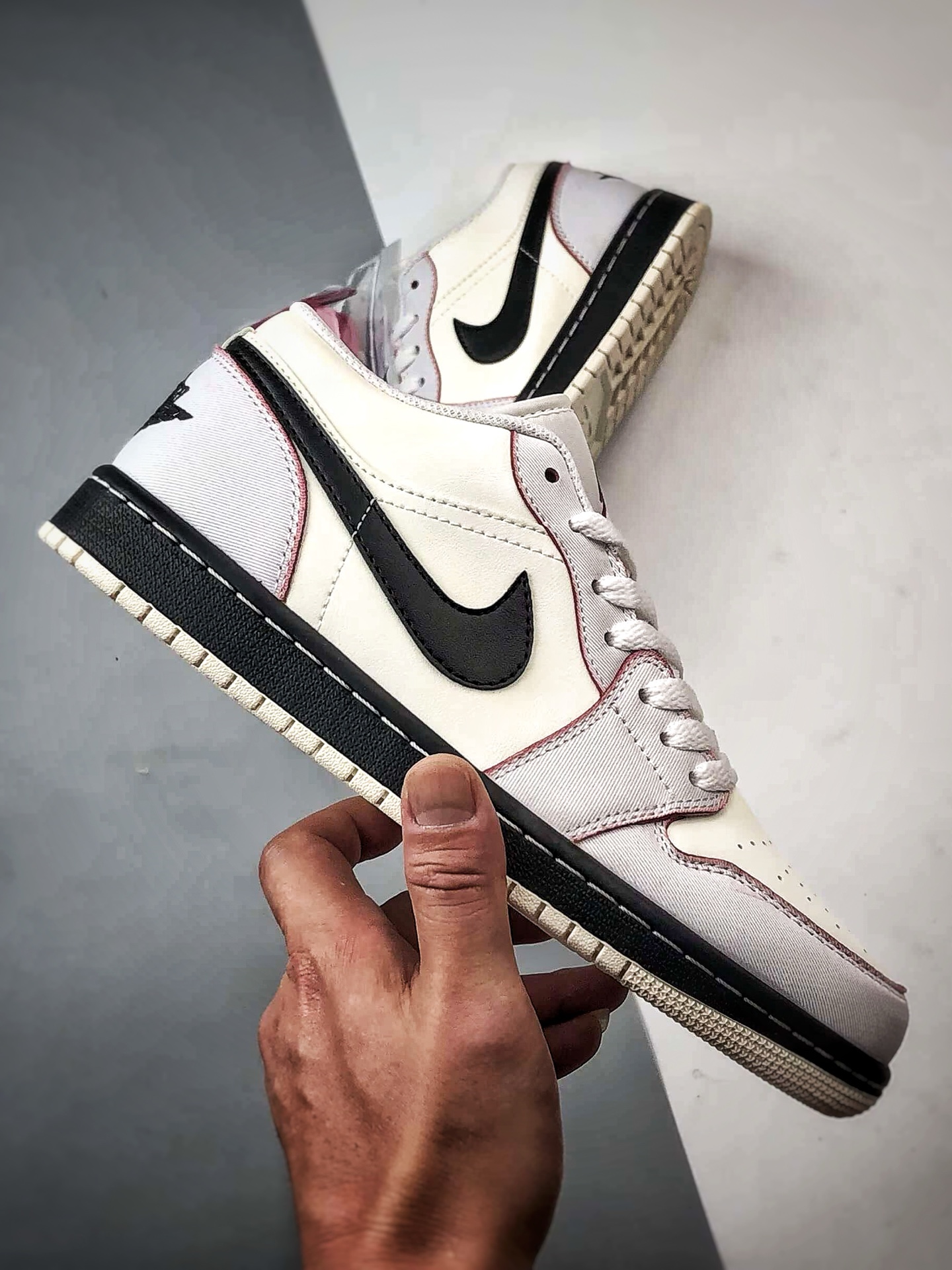 Air Jordan 1 Low 米白黑 IV5325-133-Top High Quatity Cheap Sneakers Fashion Clothing Clothes Bags handbags Shoes of all Brand wholesale With The best Quality And Beautiful Price from China Factory Chinese suppliers wholesaler seller Air Jordan 1 Low 米白黑 IV5325-133