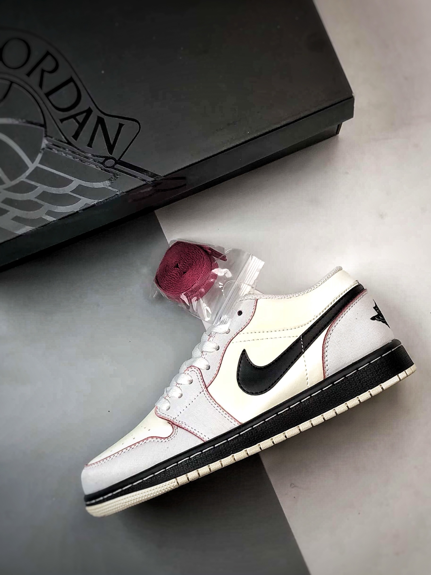 Air Jordan 1 Low 米白黑 IV5325-133-Top High Quatity Cheap Sneakers Fashion Clothing Clothes Bags handbags Shoes of all Brand wholesale With The best Quality And Beautiful Price from China Factory Chinese suppliers wholesaler seller Air Jordan 1 Low 米白黑 IV5325-133