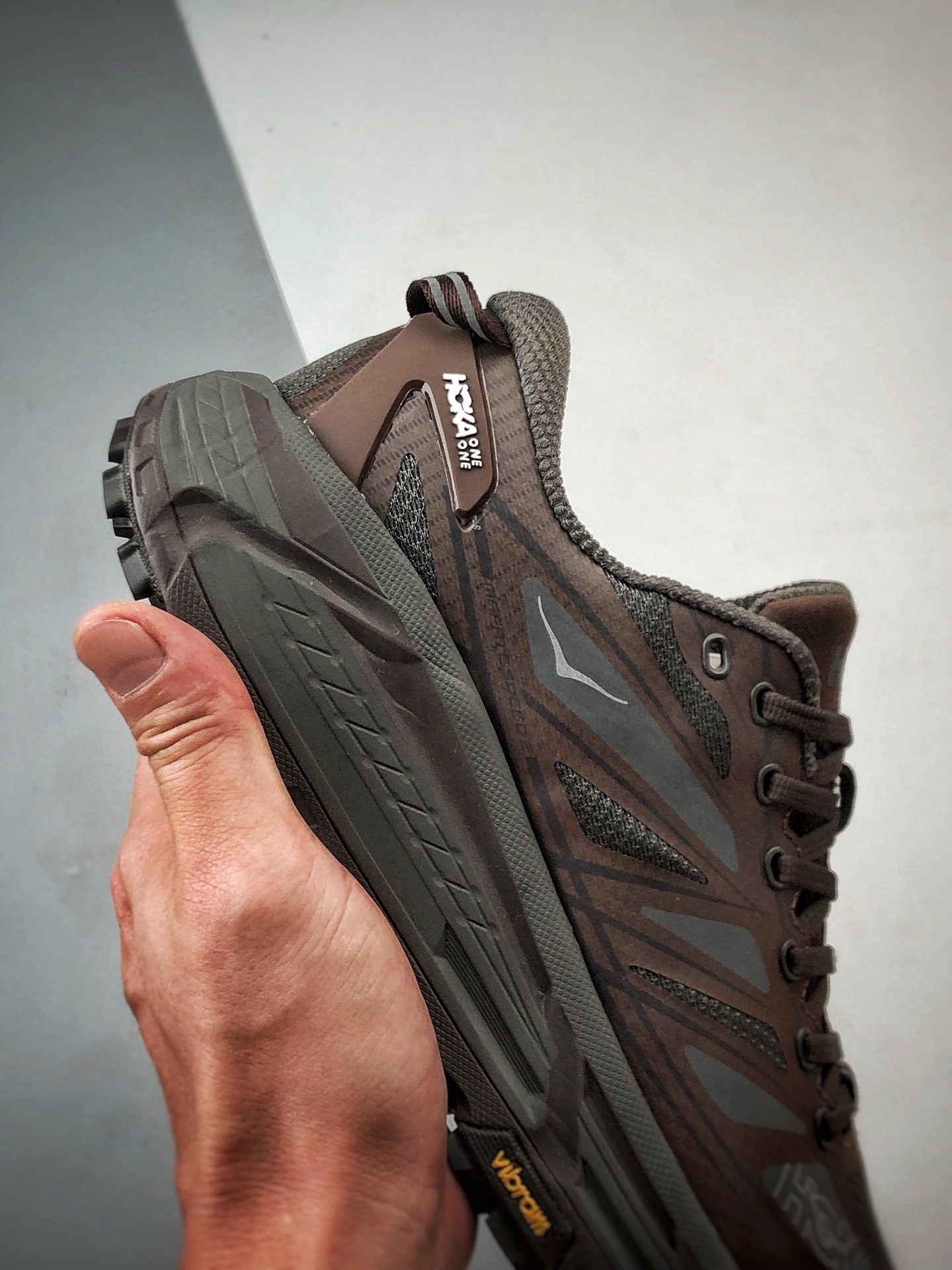 180 Hoka One One Mafate Speed 2 灰棕色 玛法特低帮厚底轻量户外运动鞋 1126851-AYW-Chinese UA Cheap High Quatity Brand Clothes Bags handbags Sneakers wholesale wholesaler seller from China Factory suppliers Fashion Clothing Shoes best Quality Beautiful Price 180 Hoka One One Mafate Speed 2 灰棕色 玛法特低帮厚底轻量户外运动鞋 1126851-AYW