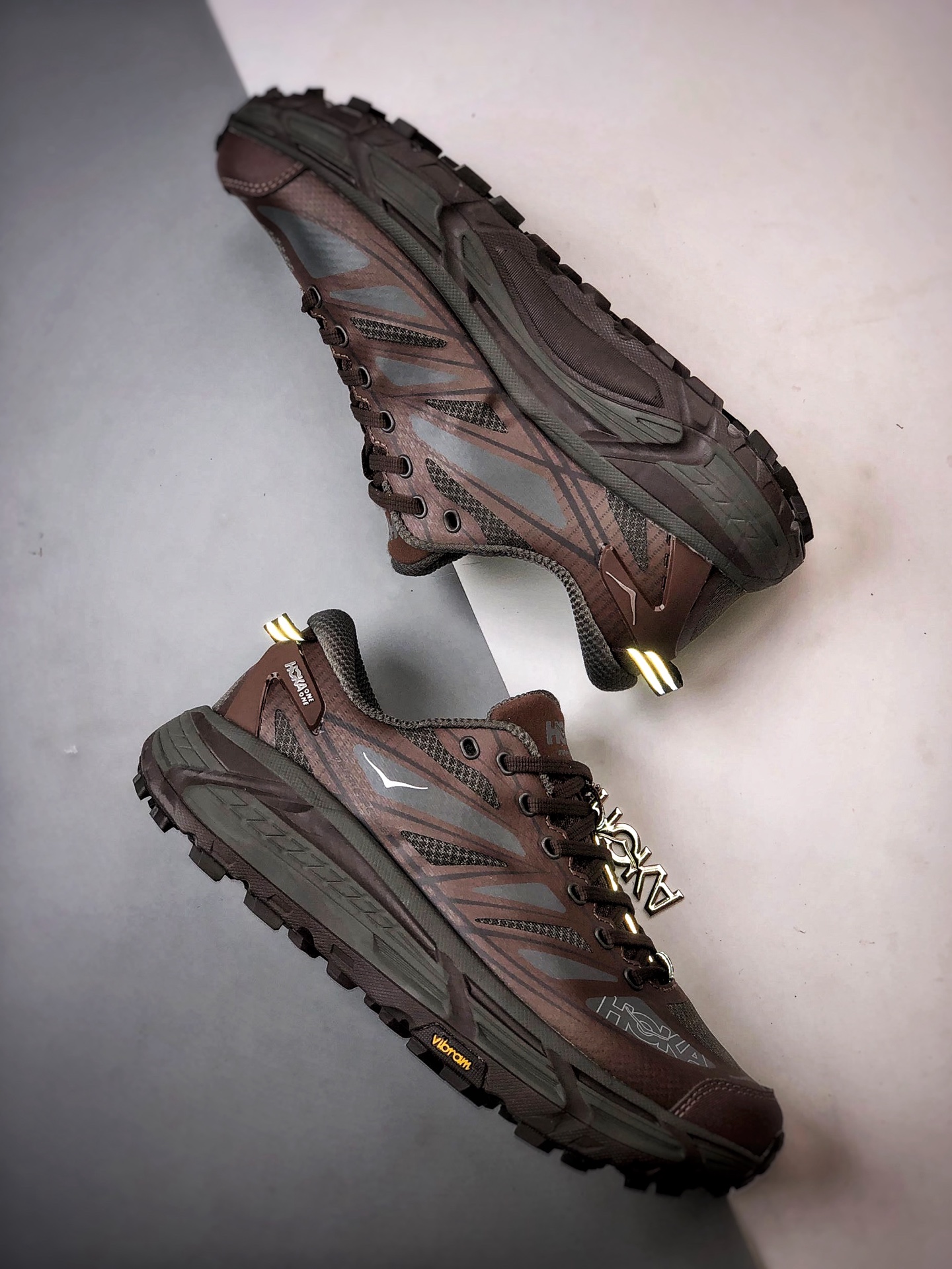 180 Hoka One One Mafate Speed 2 灰棕色 玛法特低帮厚底轻量户外运动鞋 1126851-AYW-Chinese UA Cheap High Quatity Brand Clothes Bags handbags Sneakers wholesale wholesaler seller from China Factory suppliers Fashion Clothing Shoes best Quality Beautiful Price 180 Hoka One One Mafate Speed 2 灰棕色 玛法特低帮厚底轻量户外运动鞋 1126851-AYW
