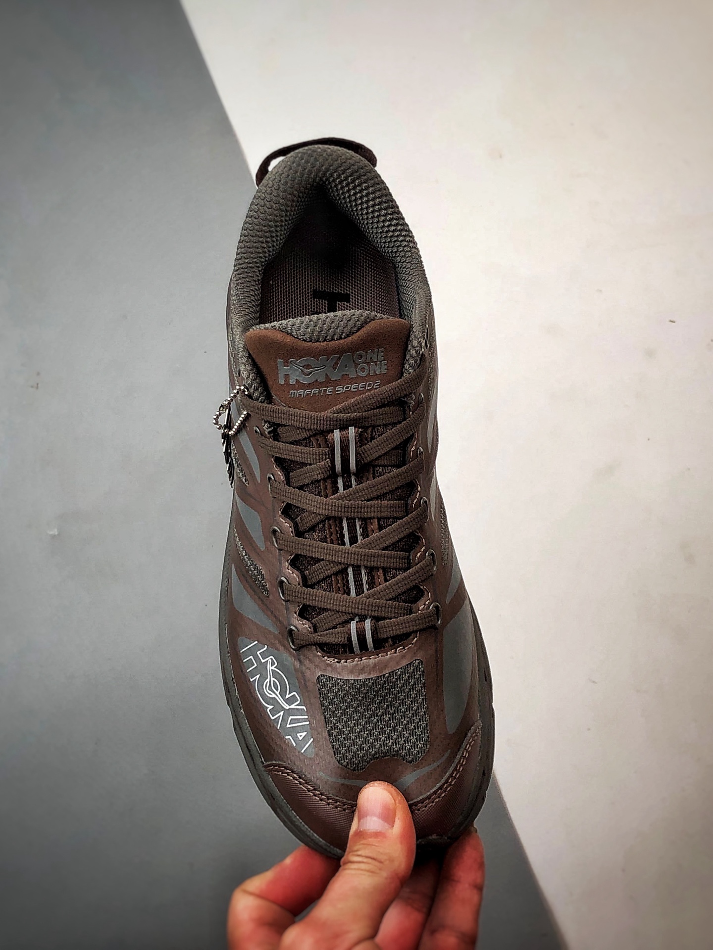 180 Hoka One One Mafate Speed 2 灰棕色 玛法特低帮厚底轻量户外运动鞋 1126851-AYW-Chinese UA Cheap High Quatity Brand Clothes Bags handbags Sneakers wholesale wholesaler seller from China Factory suppliers Fashion Clothing Shoes best Quality Beautiful Price 180 Hoka One One Mafate Speed 2 灰棕色 玛法特低帮厚底轻量户外运动鞋 1126851-AYW