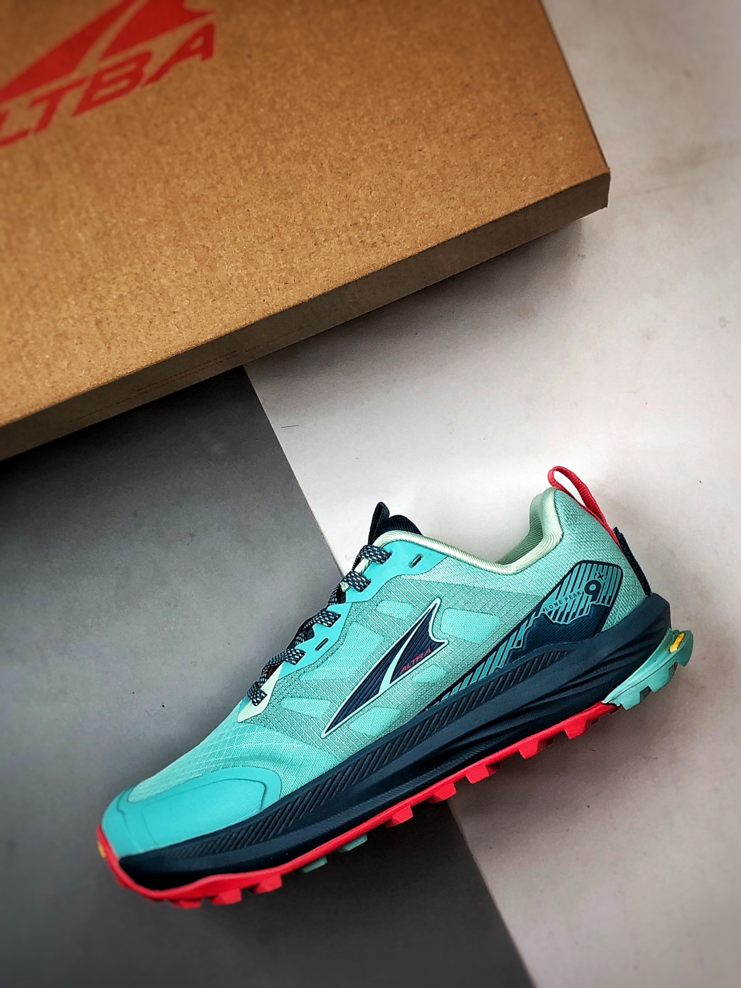 240 Altra Lone Peak 9+ 蓝绿 派峰9时尚舒适简约百搭透气跑步鞋