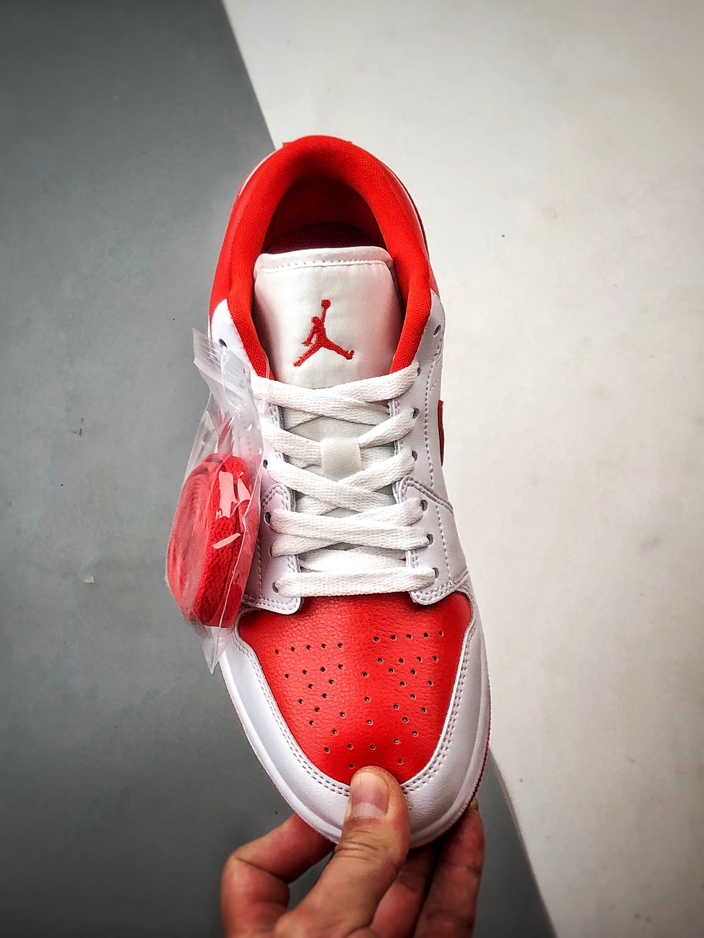 200 Air Jordan 1 Low 红白 DC0774-110