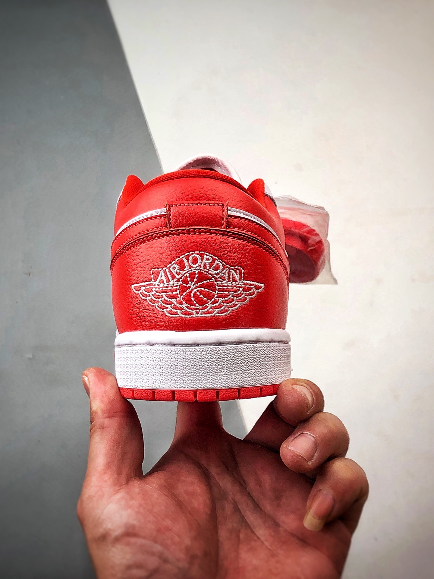 200 Air Jordan 1 Low 红白 DC0774-110