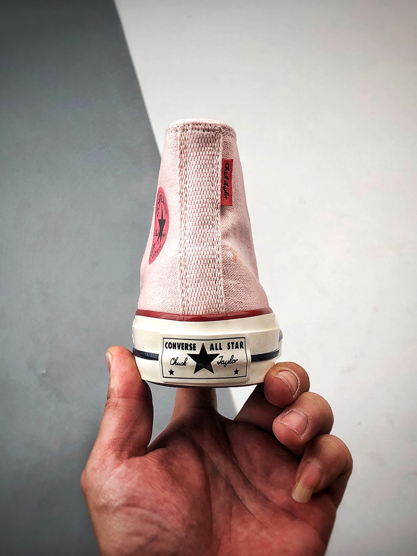 Converse Chuck 70 SNL 樱花粉 匡威 高帮耐磨防滑休闲帆布鞋 A18854C-Top High Quatity Cheap Sneakers Fashion Clothing Clothes Bags handbags Shoes of all Brand wholesale With The best Quality And Beautiful Price from China Factory Chinese suppliers wholesaler seller Converse Chuck 70 SNL 樱花粉 匡威 高帮耐磨防滑休闲帆布鞋 A18854C