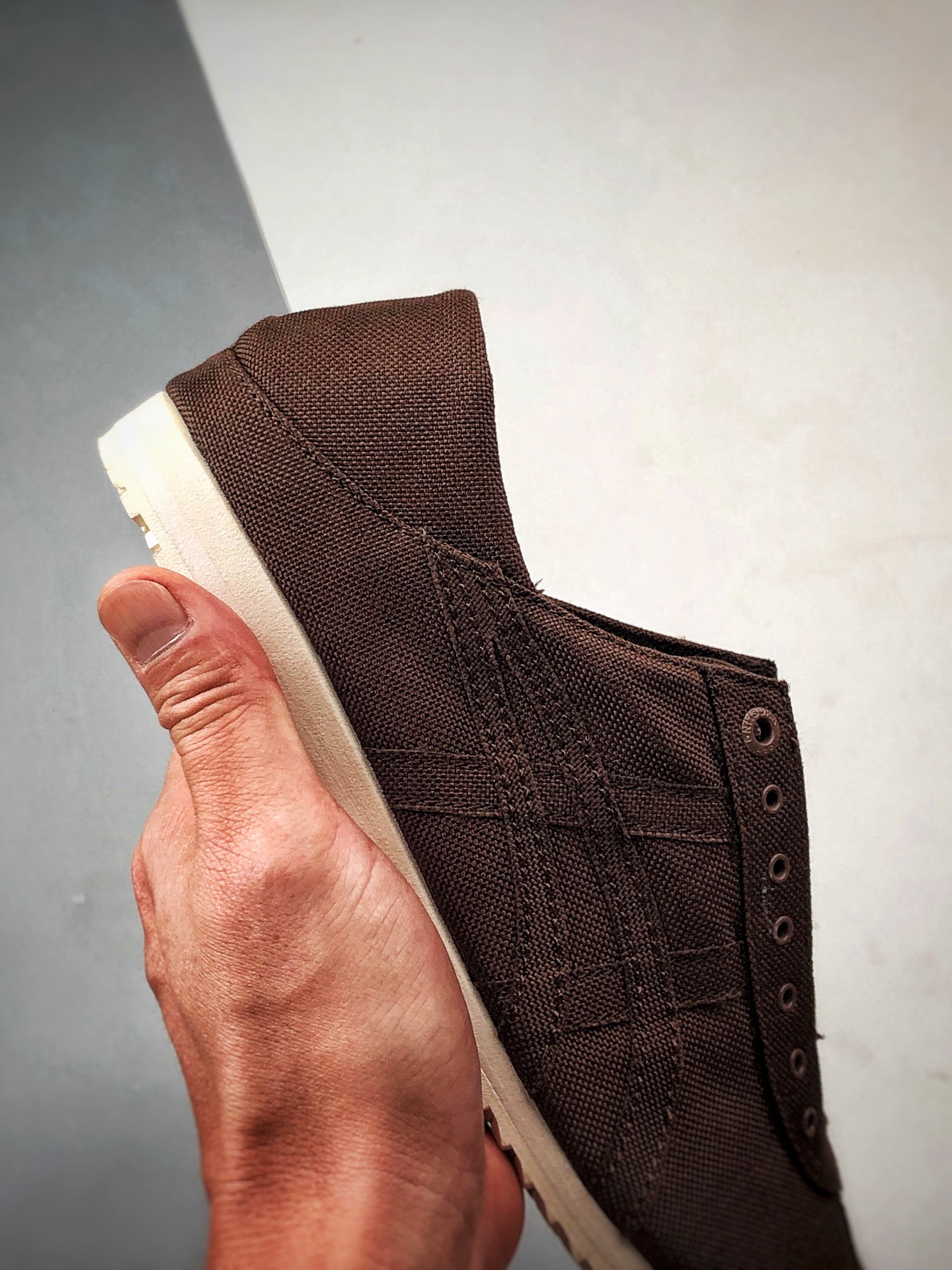 Asics 鬼冢虎 Mexico 66 SD 深棕色 1183C432-200-Top High Quatity Cheap Sneakers Fashion Clothing Clothes Bags handbags Shoes of all Brand wholesale With The best Quality And Beautiful Price from China Factory Chinese suppliers wholesaler seller Asics 鬼冢虎 Mexico 66 SD 深棕色 1183C432-200