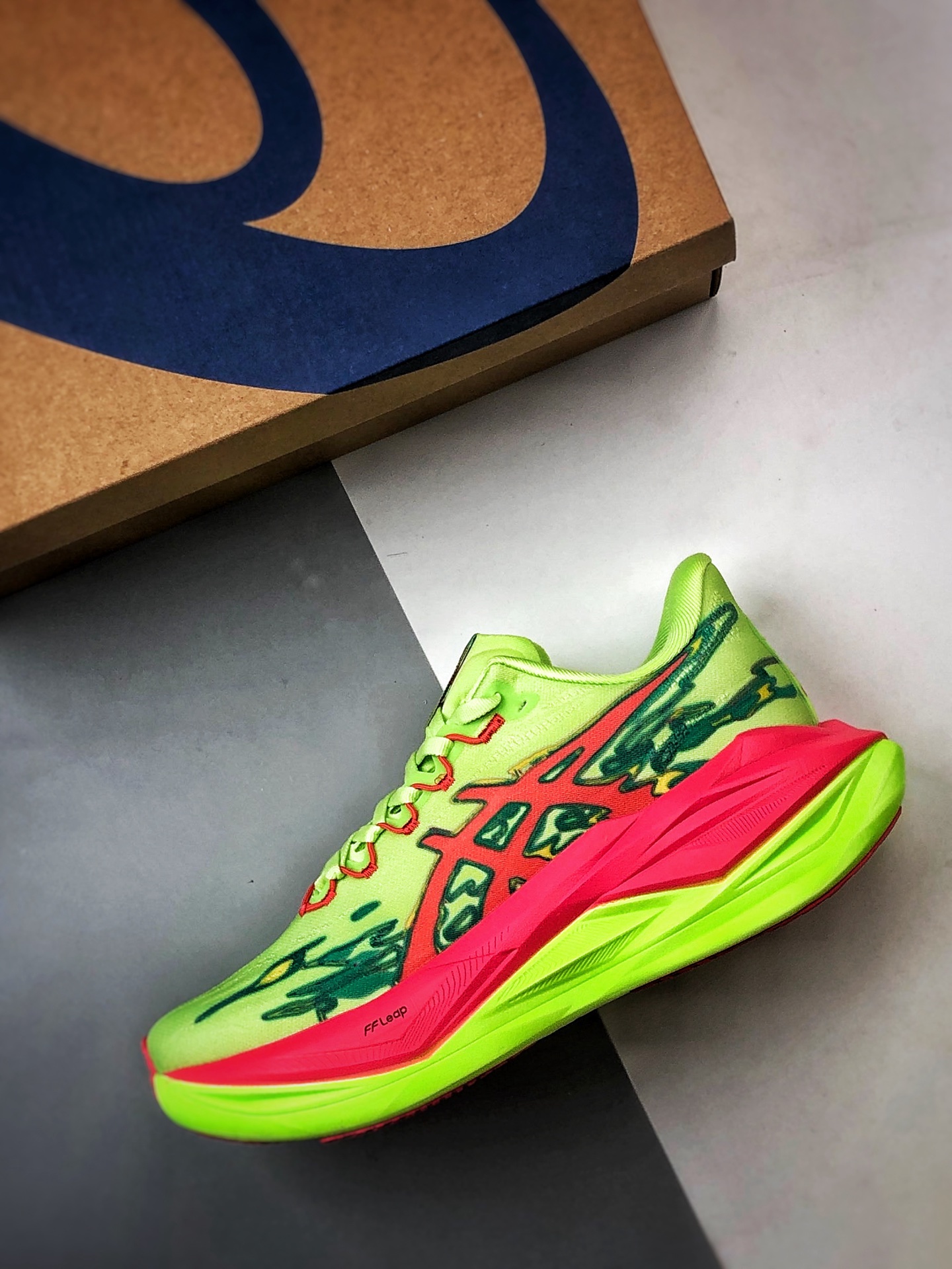 Asics SuperBlast 3 绿红色 轻量回弹舒适透气支撑跑步鞋 1013A189-002-Top High Quatity Cheap Sneakers Fashion Clothing Clothes Bags handbags Shoes of all Brand wholesale With The best Quality And Beautiful Price from China Factory Chinese suppliers wholesaler seller Asics SuperBlast 3 绿红色 轻量回弹舒适透气支撑跑步鞋 1013A189-002