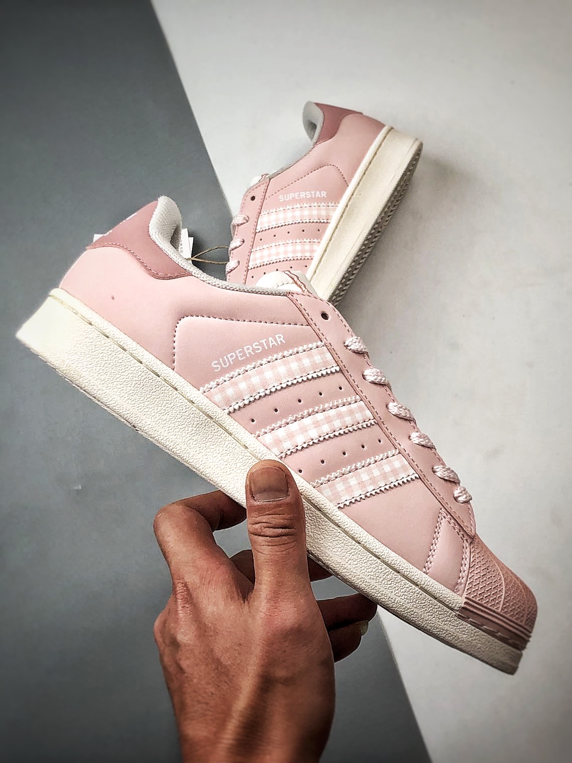 AD Originals Superstar 2 粉白贝壳头 KJ3968-Top High Quatity Cheap Sneakers Fashion Clothing Clothes Bags handbags Shoes of all Brand wholesale With The best Quality And Beautiful Price from China Factory Chinese suppliers wholesaler seller AD Originals Superstar 2 粉白贝壳头 KJ3968