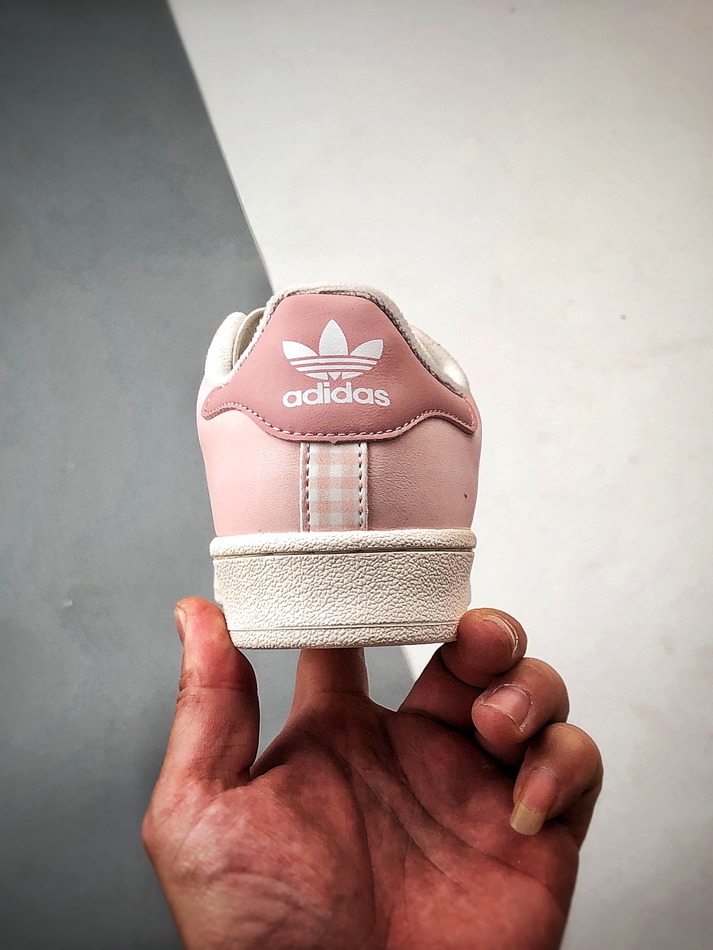 AD Originals Superstar 2 粉白贝壳头 KJ3968-Top High Quatity Cheap Sneakers Fashion Clothing Clothes Bags handbags Shoes of all Brand wholesale With The best Quality And Beautiful Price from China Factory Chinese suppliers wholesaler seller AD Originals Superstar 2 粉白贝壳头 KJ3968