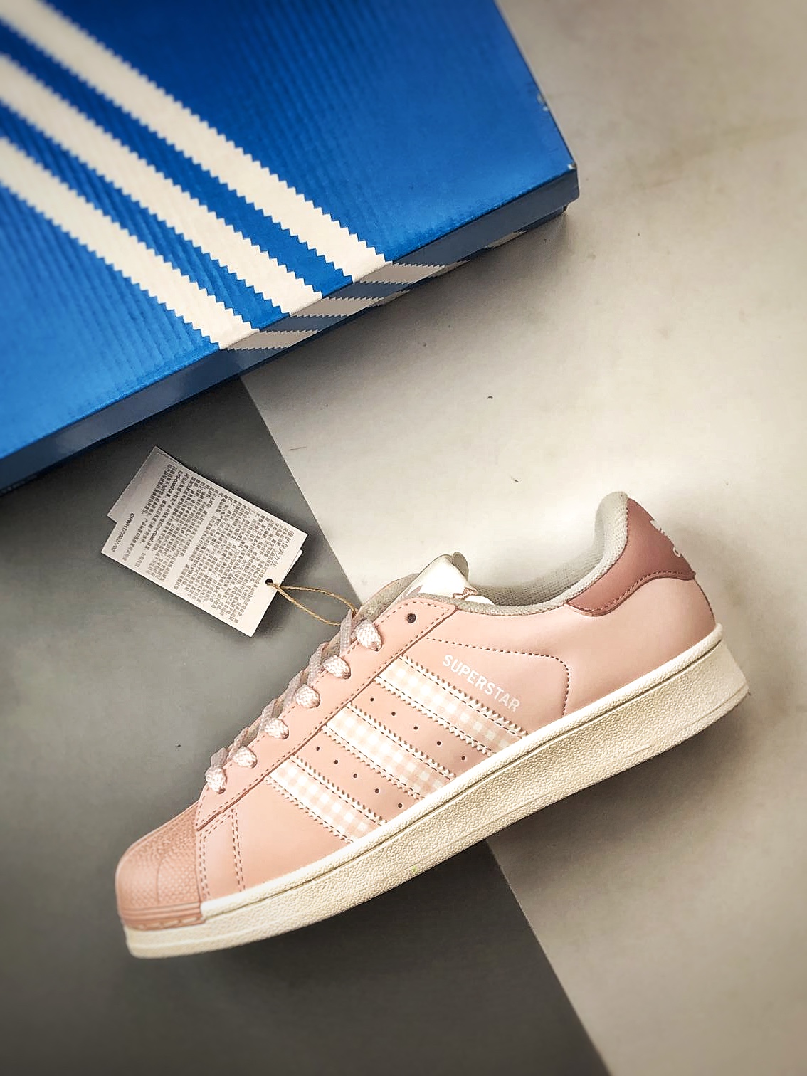 AD Originals Superstar 2 粉白贝壳头 KJ3968-Top High Quatity Cheap Sneakers Fashion Clothing Clothes Bags handbags Shoes of all Brand wholesale With The best Quality And Beautiful Price from China Factory Chinese suppliers wholesaler seller AD Originals Superstar 2 粉白贝壳头 KJ3968