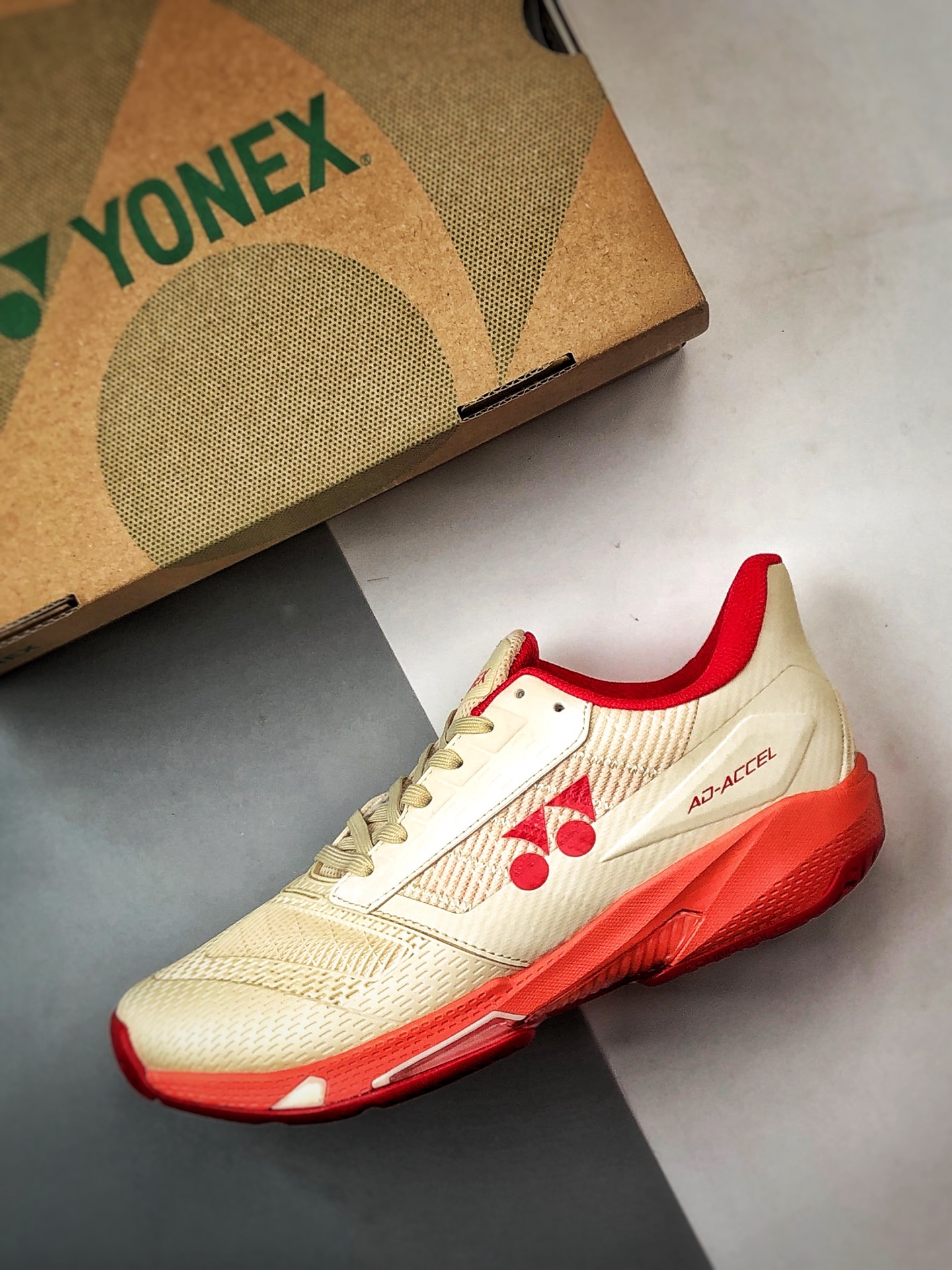 YONEX AD-ACCEL 米白红 尤尼克斯速度型专业舒适网球鞋-Top High Quatity Cheap Sneakers Fashion Clothing Clothes Bags handbags Shoes of all Brand wholesale With The best Quality And Beautiful Price from China Factory Chinese suppliers wholesaler seller YONEX AD-ACCEL 米白红 尤尼克斯速度型专业舒适网球鞋