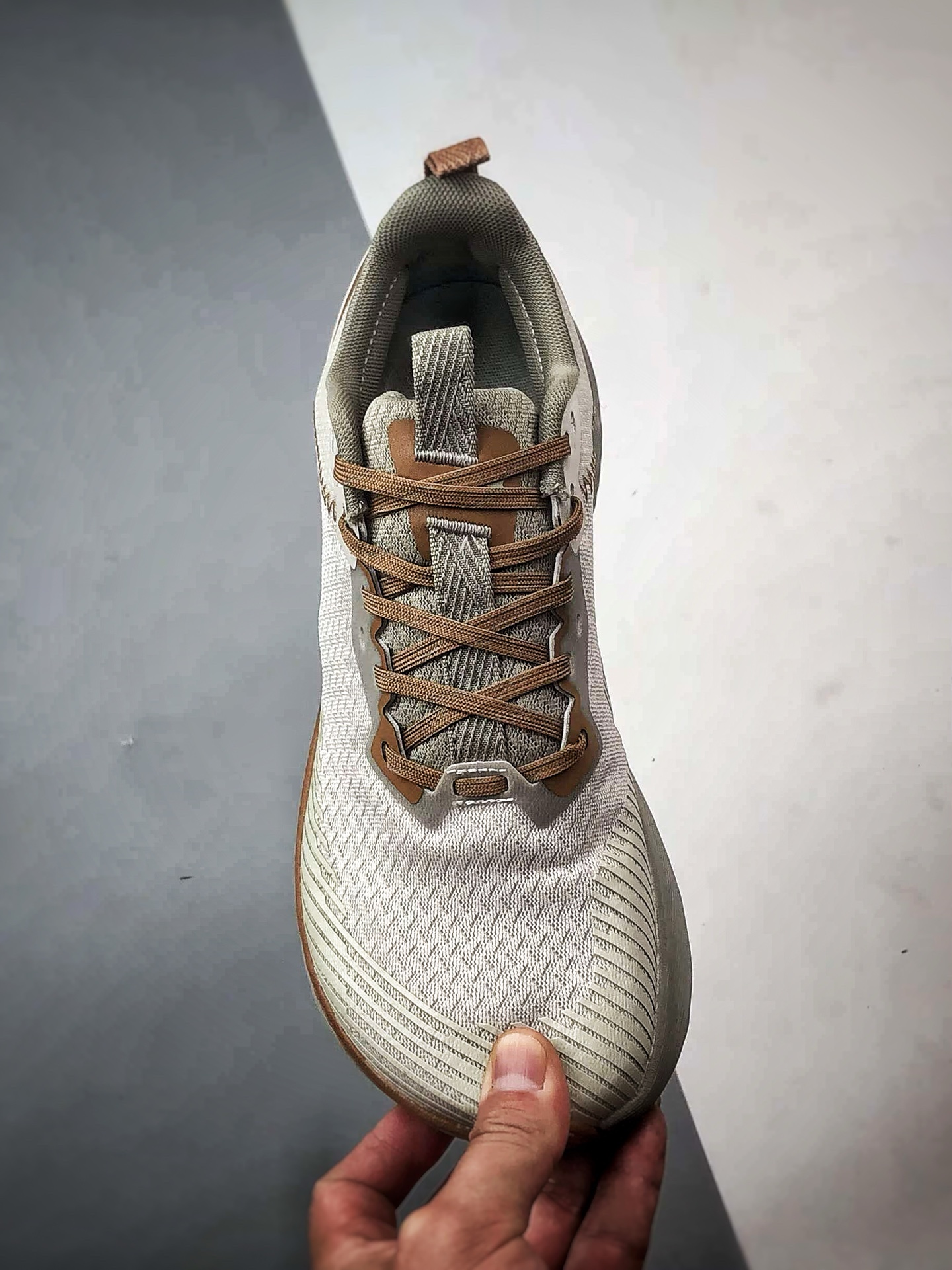 Altra Experience Wild 2 米棕 二代轻量舒适透气全能越野跑步鞋-Top High Quatity Cheap Sneakers Fashion Clothing Clothes Bags handbags Shoes of all Brand wholesale With The best Quality And Beautiful Price from China Factory Chinese suppliers wholesaler seller Altra Experience Wild 2 米棕 二代轻量舒适透气全能越野跑步鞋