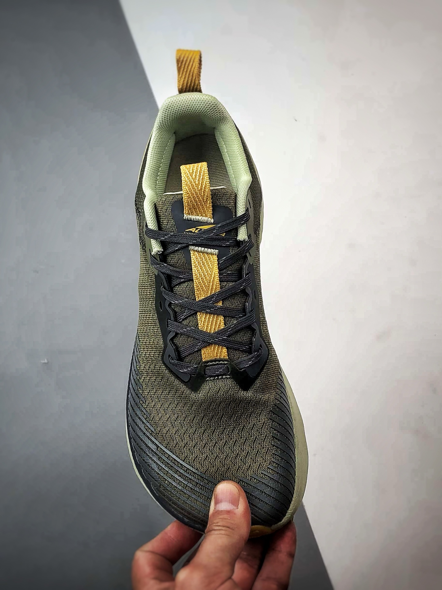 Altra Experience Wild 2 军绿 二代轻量舒适透气全能越野跑步鞋-Top High Quatity Cheap Sneakers Fashion Clothing Clothes Bags handbags Shoes of all Brand wholesale With The best Quality And Beautiful Price from China Factory Chinese suppliers wholesaler seller Altra Experience Wild 2 军绿 二代轻量舒适透气全能越野跑步鞋
