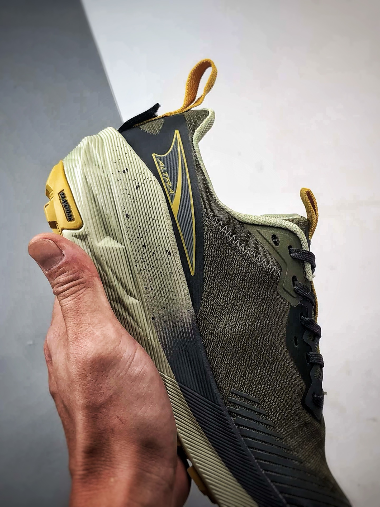 Altra Experience Wild 2 军绿 二代轻量舒适透气全能越野跑步鞋-Top High Quatity Cheap Sneakers Fashion Clothing Clothes Bags handbags Shoes of all Brand wholesale With The best Quality And Beautiful Price from China Factory Chinese suppliers wholesaler seller Altra Experience Wild 2 军绿 二代轻量舒适透气全能越野跑步鞋