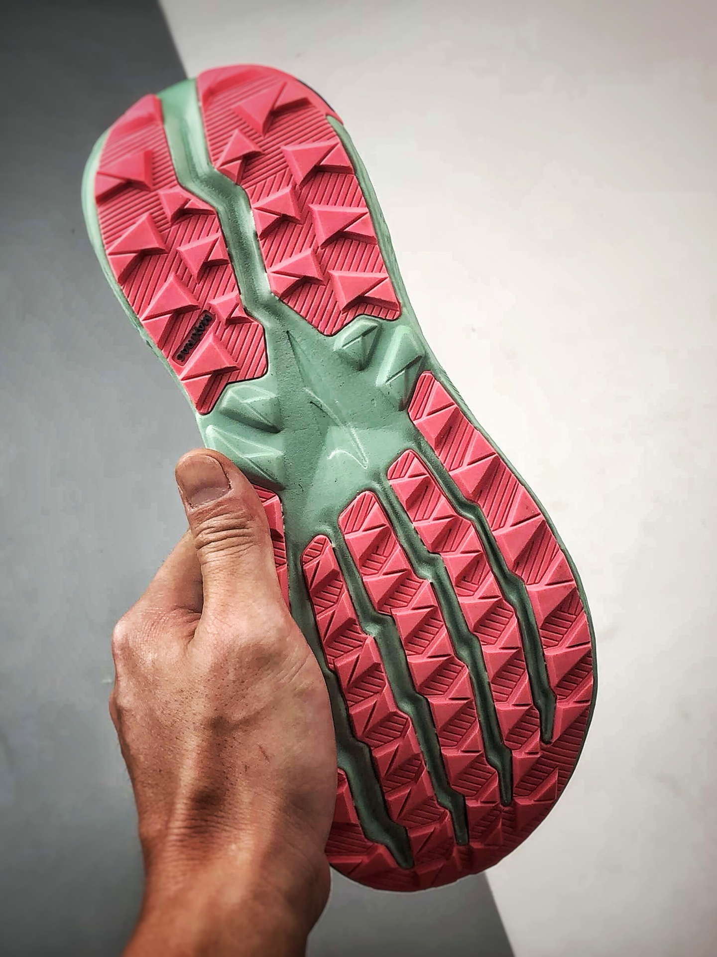 Altra Experience Wild 2 黄绿 二代轻量舒适透气全能越野跑步鞋-Top High Quatity Cheap Sneakers Fashion Clothing Clothes Bags handbags Shoes of all Brand wholesale With The best Quality And Beautiful Price from China Factory Chinese suppliers wholesaler seller Altra Experience Wild 2 黄绿 二代轻量舒适透气全能越野跑步鞋