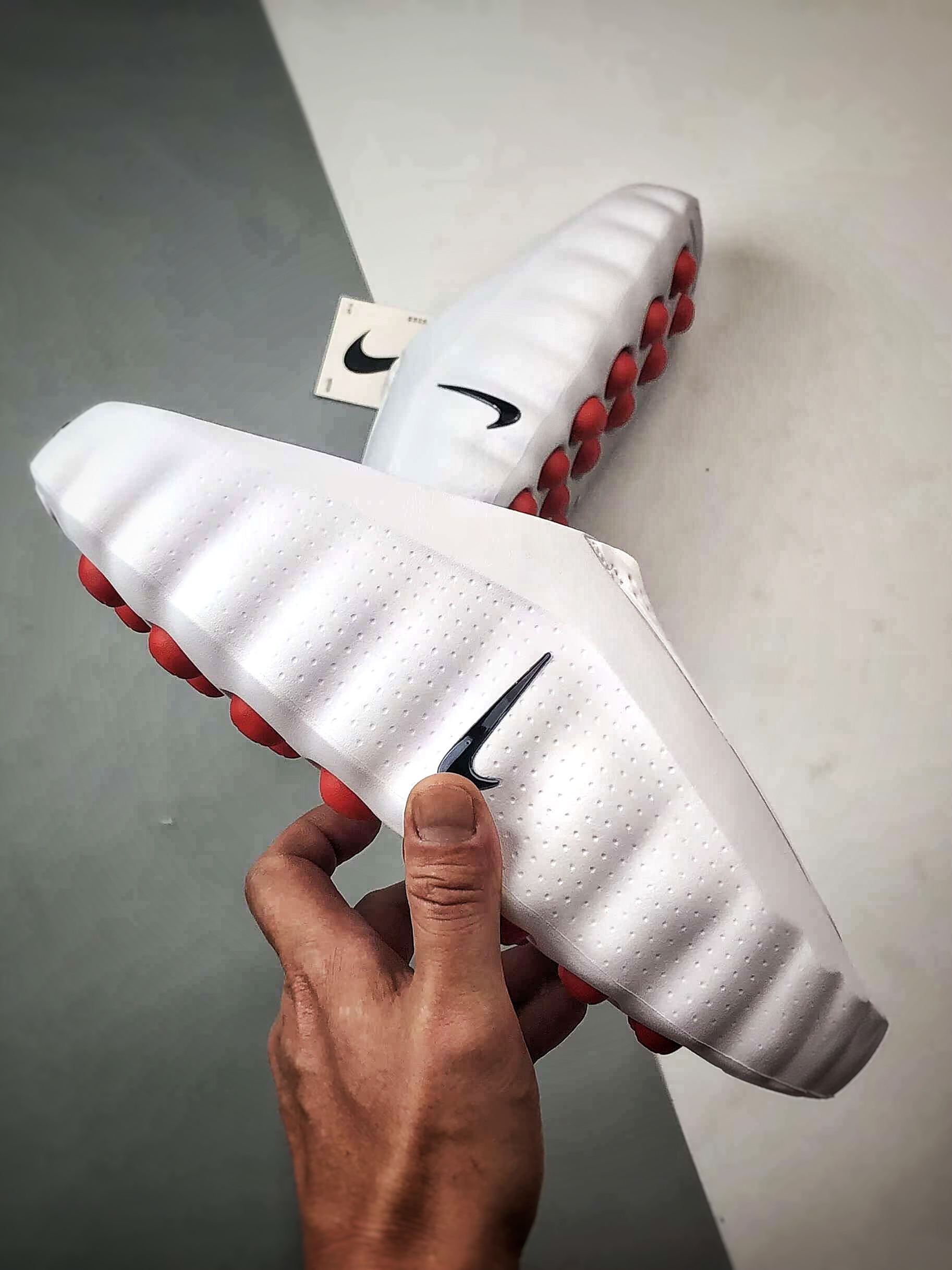 NK Mind 001 白色 黑科技足底按摩舒适贴合包头拖鞋 HQ4307-101-Top High Quatity Cheap Sneakers Fashion Clothing Clothes Bags handbags Shoes of all Brand wholesale With The best Quality And Beautiful Price from China Factory Chinese suppliers wholesaler seller NK Mind 001 白色 黑科技足底按摩舒适贴合包头拖鞋 HQ4307-101