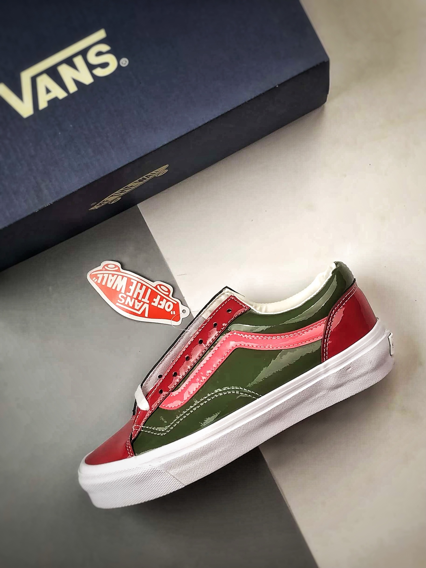 Vans Premium Old Skool 36 漆皮红绿 万斯 环保经典简约休闲板鞋