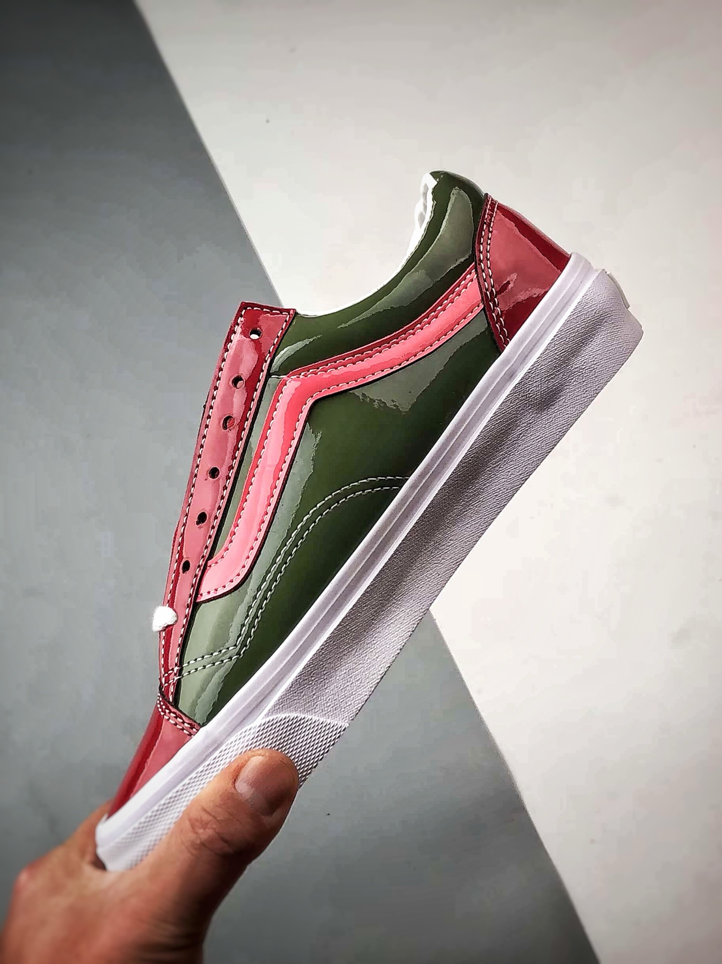 Vans Premium Old Skool 36 漆皮红绿 万斯 环保经典简约休闲板鞋