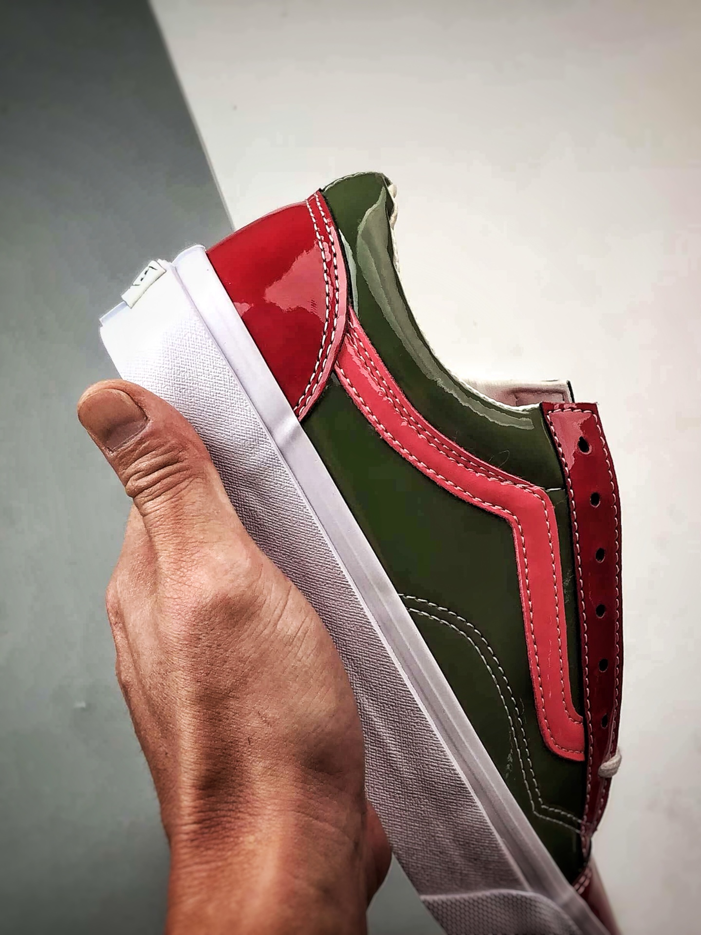 Vans Premium Old Skool 36 漆皮红绿 万斯 环保经典简约休闲板鞋