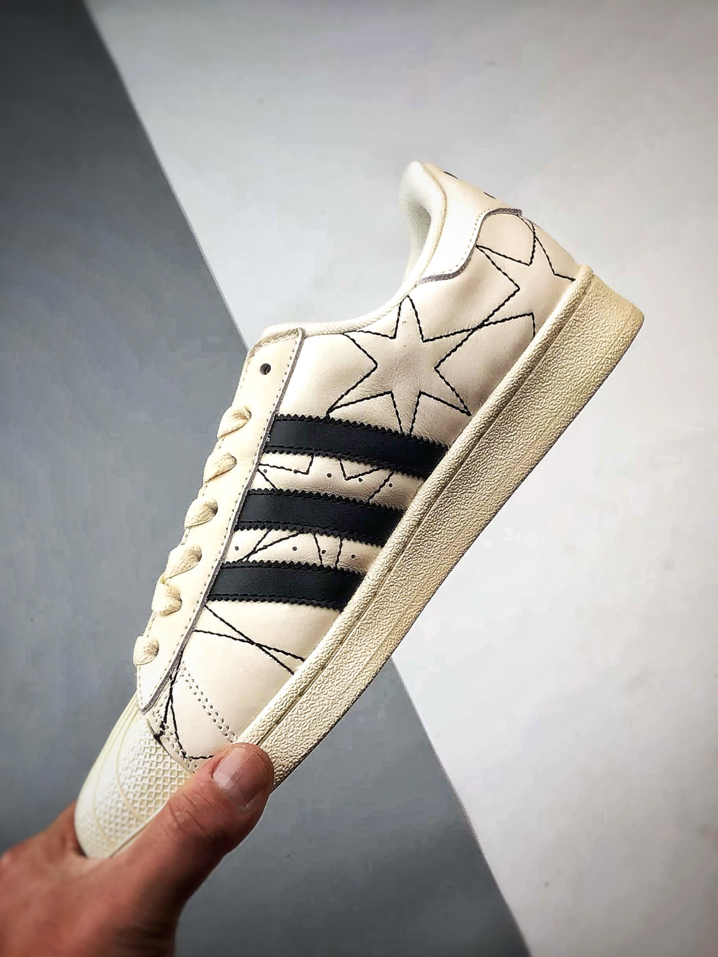 AD Originals Superstar 2 星星纹米黑色贝壳头 IH4123 AD Originals Superstar 2 星星纹米黑色贝壳头 IH4123