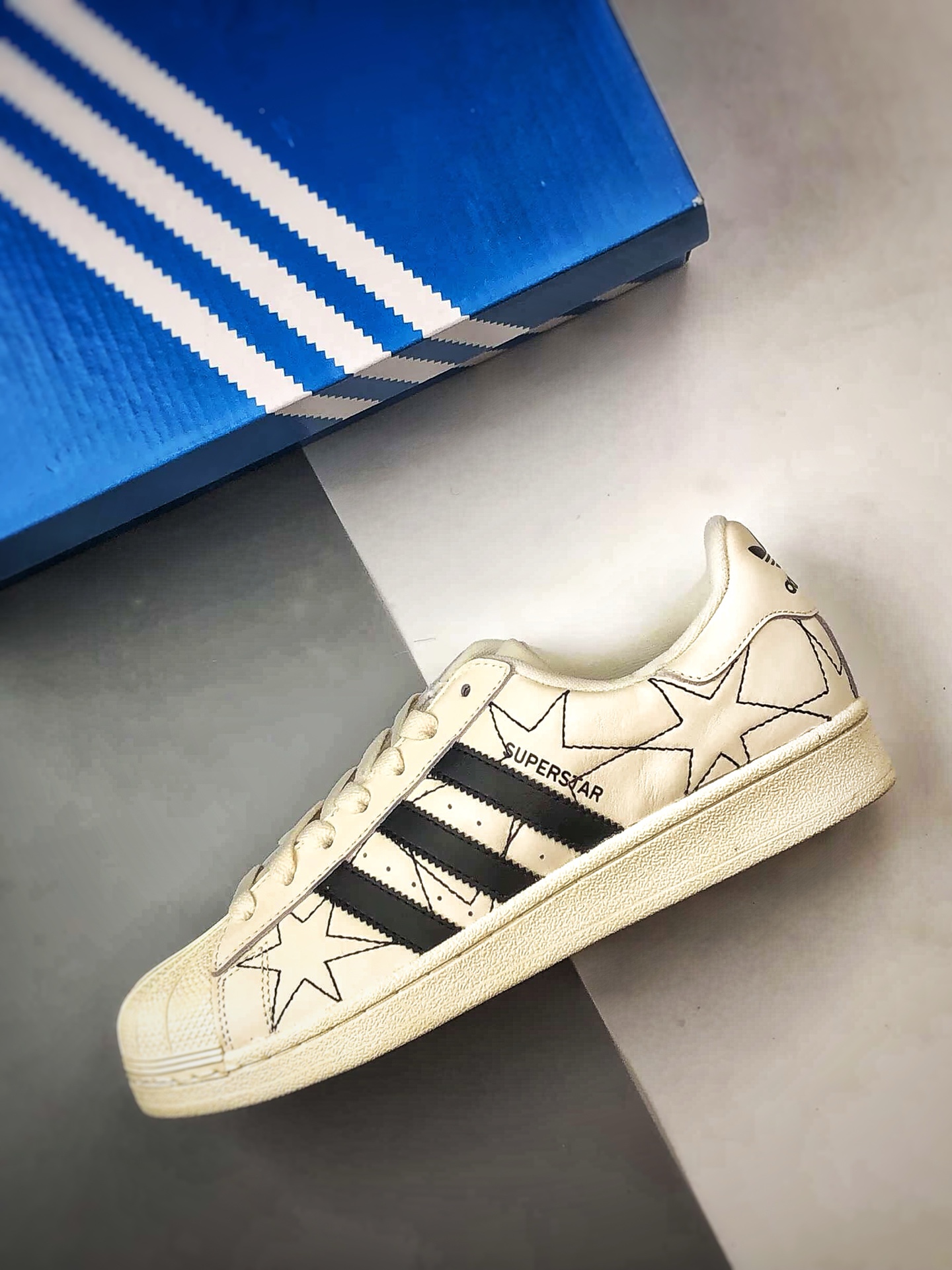 AD Originals Superstar 2 星星纹米黑色贝壳头 IH4123 AD Originals Superstar 2 星星纹米黑色贝壳头 IH4123