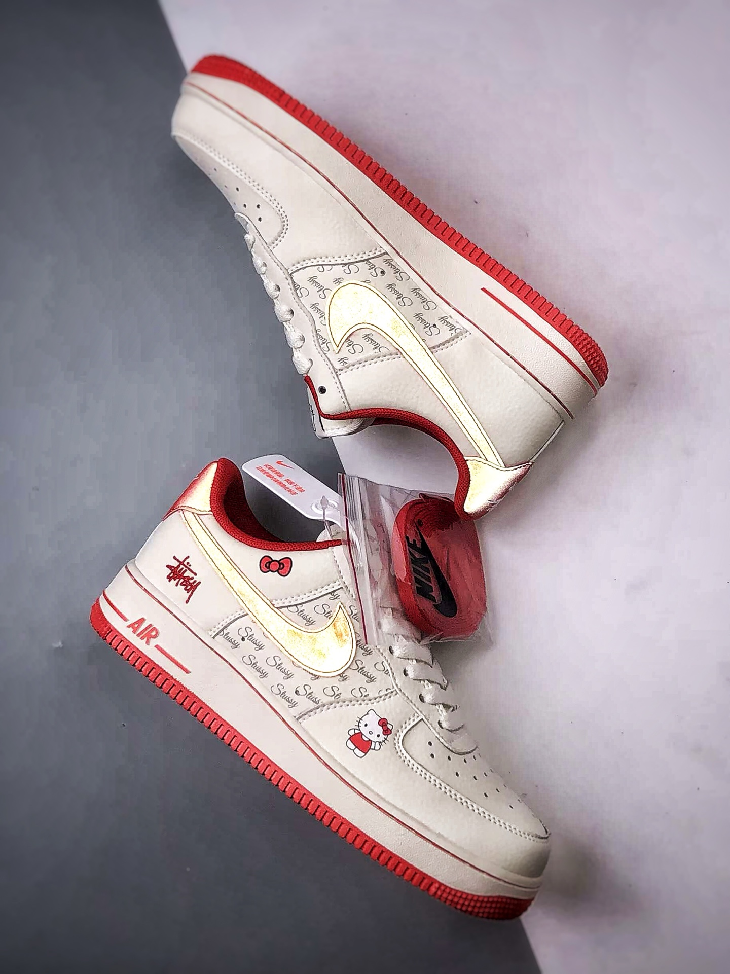 Stussy x Air Force 1 Low 米白红反光钩 QZ6683-902-Top High Quatity Cheap Sneakers Fashion Clothing Clothes Bags handbags Shoes of all Brand wholesale With The best Quality And Beautiful Price from China Factory Chinese suppliers wholesaler seller Stussy x Air Force 1 Low 米白红反光钩 QZ6683-902