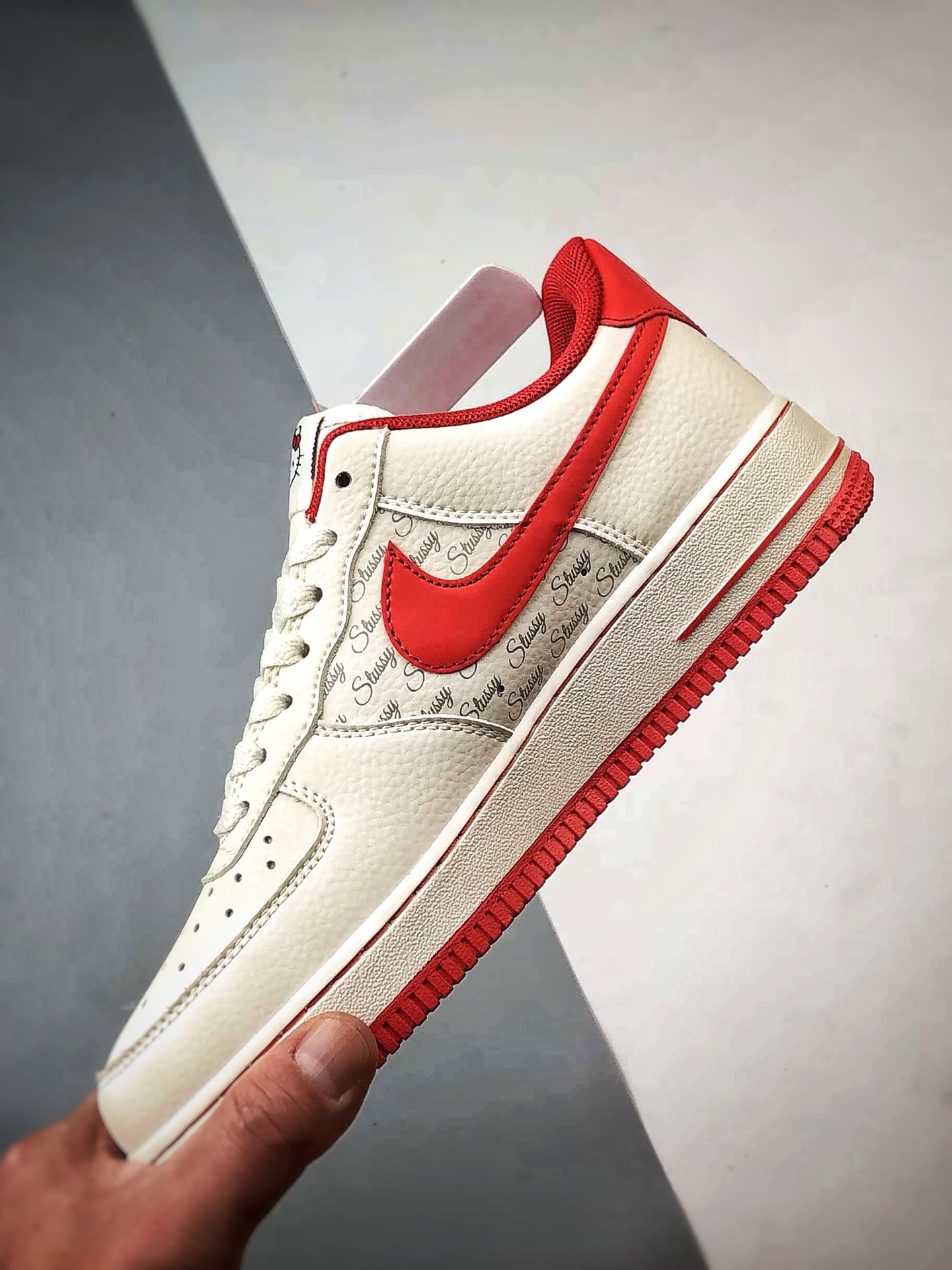 Stussy x Air Force 1 Low 米白红反光钩 QZ6683-902-Top High Quatity Cheap Sneakers Fashion Clothing Clothes Bags handbags Shoes of all Brand wholesale With The best Quality And Beautiful Price from China Factory Chinese suppliers wholesaler seller Stussy x Air Force 1 Low 米白红反光钩 QZ6683-902