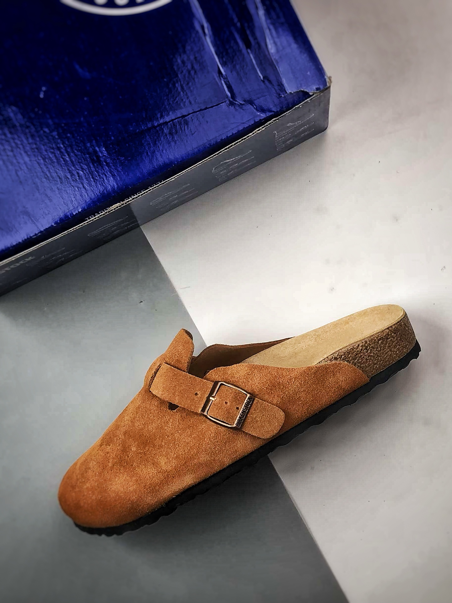 Birkenstock Boston 驼色 勃肯宽版休闲舒适搭扣包头拖鞋-Top High Quatity Cheap Sneakers Fashion Clothing Clothes Bags handbags Shoes of all Brand wholesale With The best Quality And Beautiful Price from China Factory Chinese suppliers wholesaler seller Birkenstock Boston 驼色 勃肯宽版休闲舒适搭扣包头拖鞋