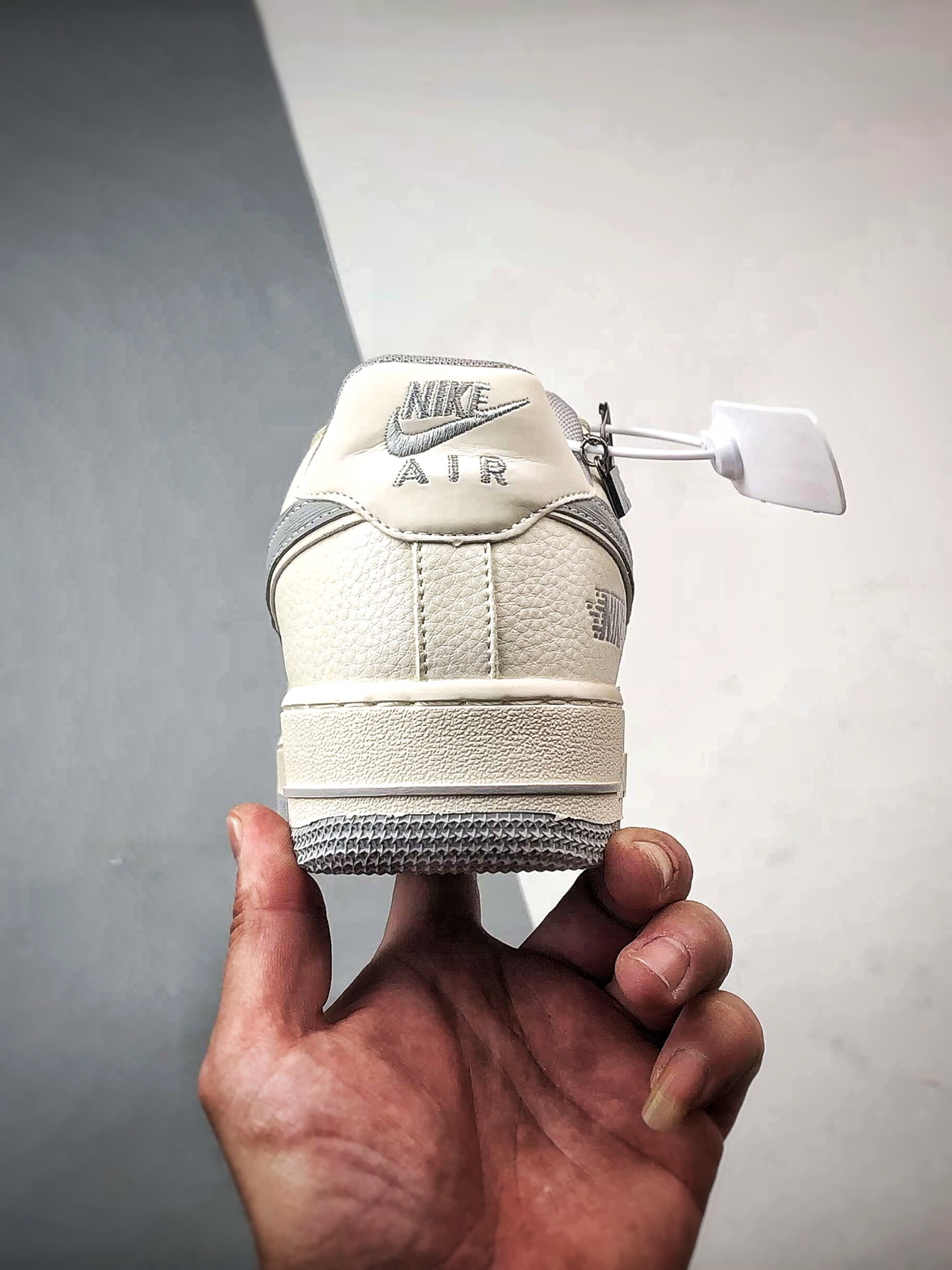 Air Force 1 '07 Low 米白灰反光 DN9688-113-Top High Quatity Cheap Sneakers Fashion Clothing Clothes Bags handbags Shoes of all Brand wholesale With The best Quality And Beautiful Price from China Factory Chinese suppliers wholesaler seller Air Force 1 '07 Low 米白灰反光 DN9688-113