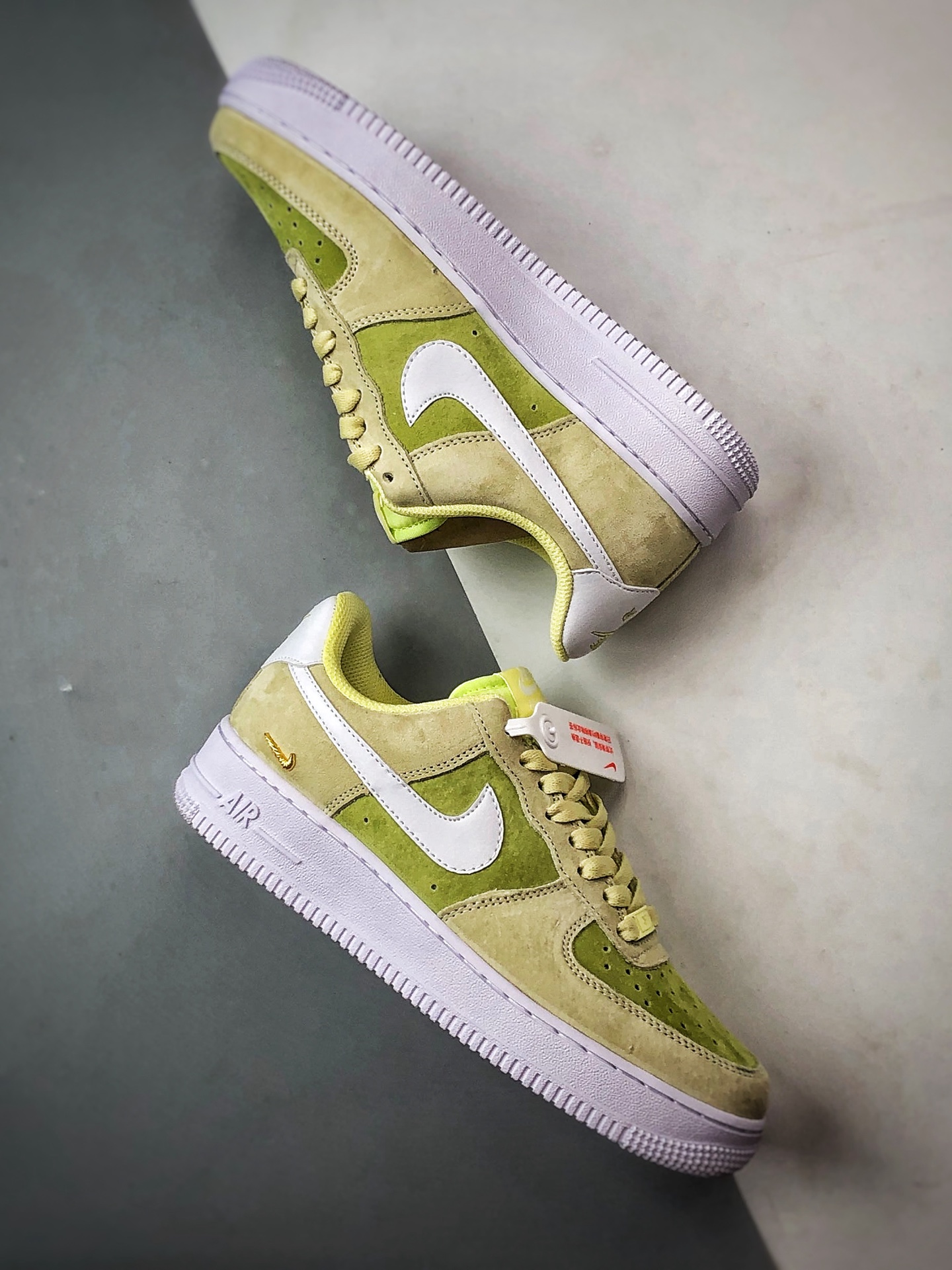 MiniCost Shoe 5